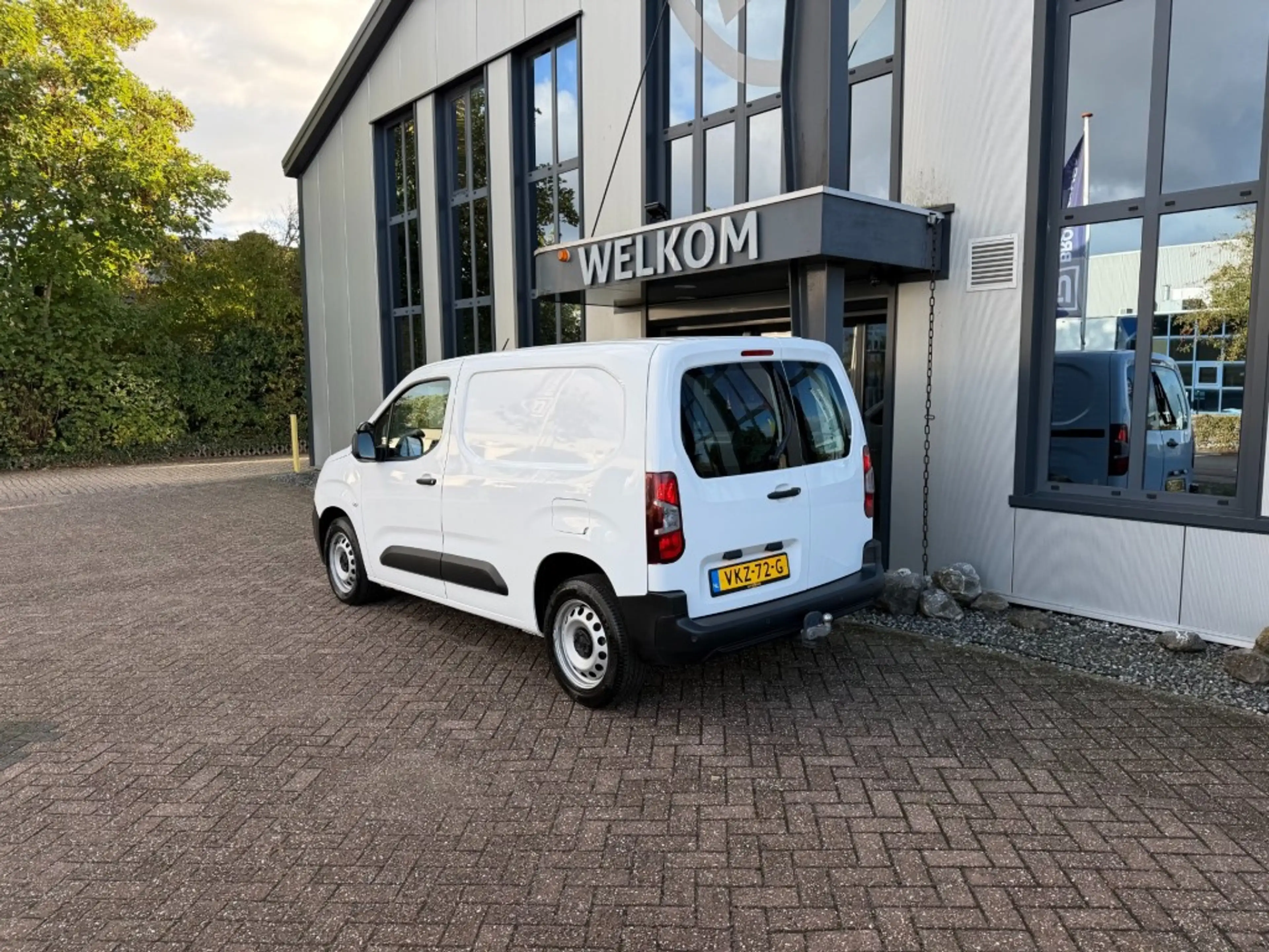 Peugeot Partner 1.5 BlueHDi 102PK Navi, Cruisecntrl, Schuifdeur, P — photo 3