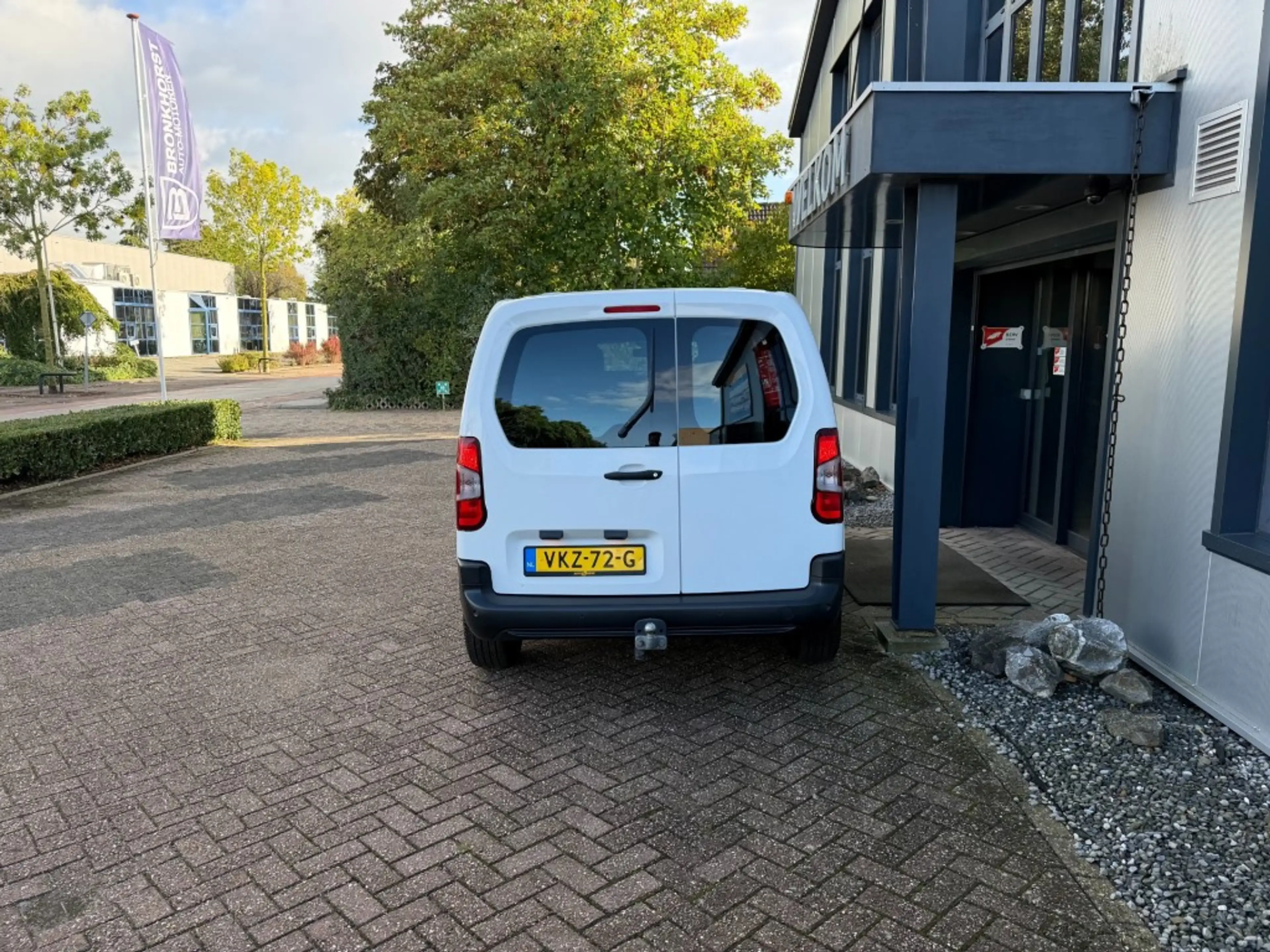 Peugeot Partner 1.5 BlueHDi 102PK Navi, Cruisecntrl, Schuifdeur, P — photo 4