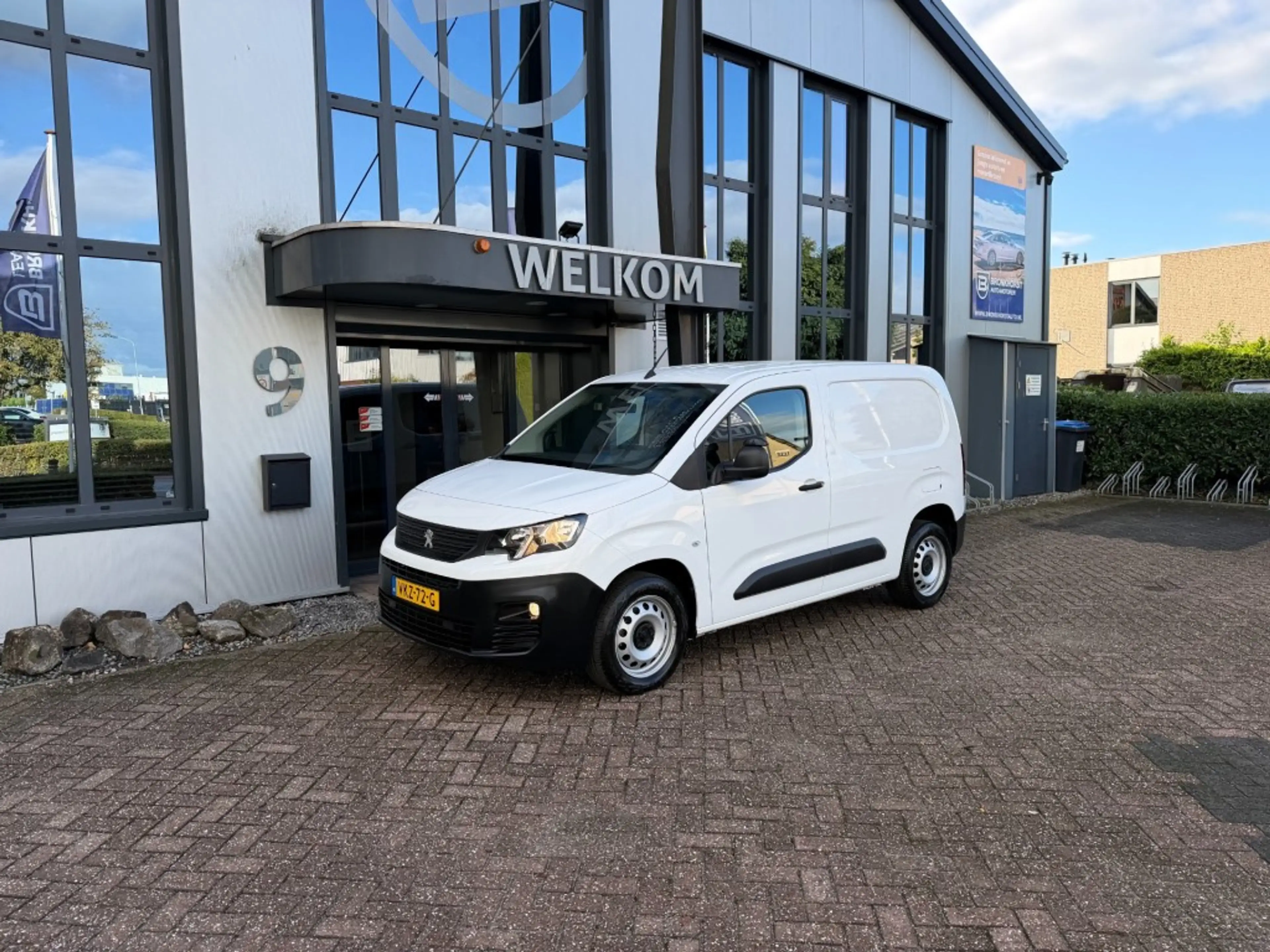 Peugeot Partner 1.5 BlueHDi 102PK Navi, Cruisecntrl, Schuifdeur, P
