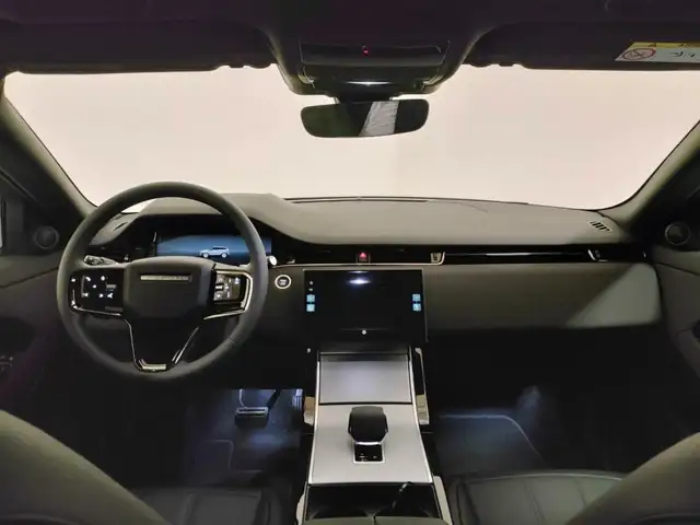Land Rover Range Rover Evoque view 4