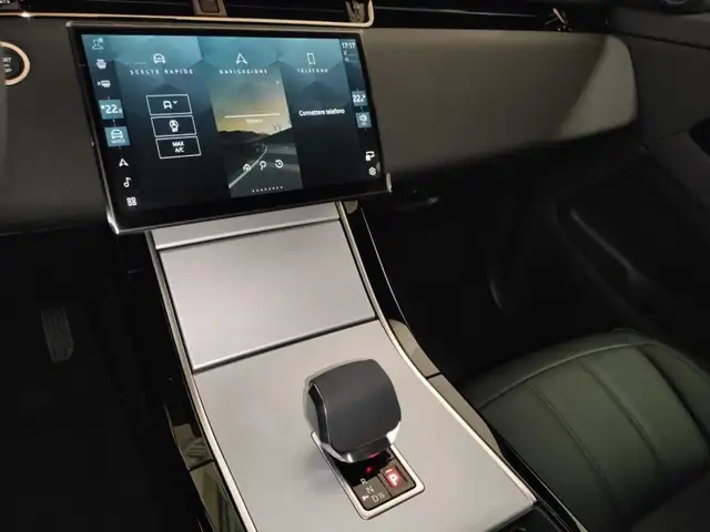 Land Rover Range Rover Evoque view 13