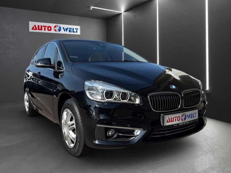 BMW 218 i Luxury Line LED Navi Sitzheizung Leder PDC — photo 2