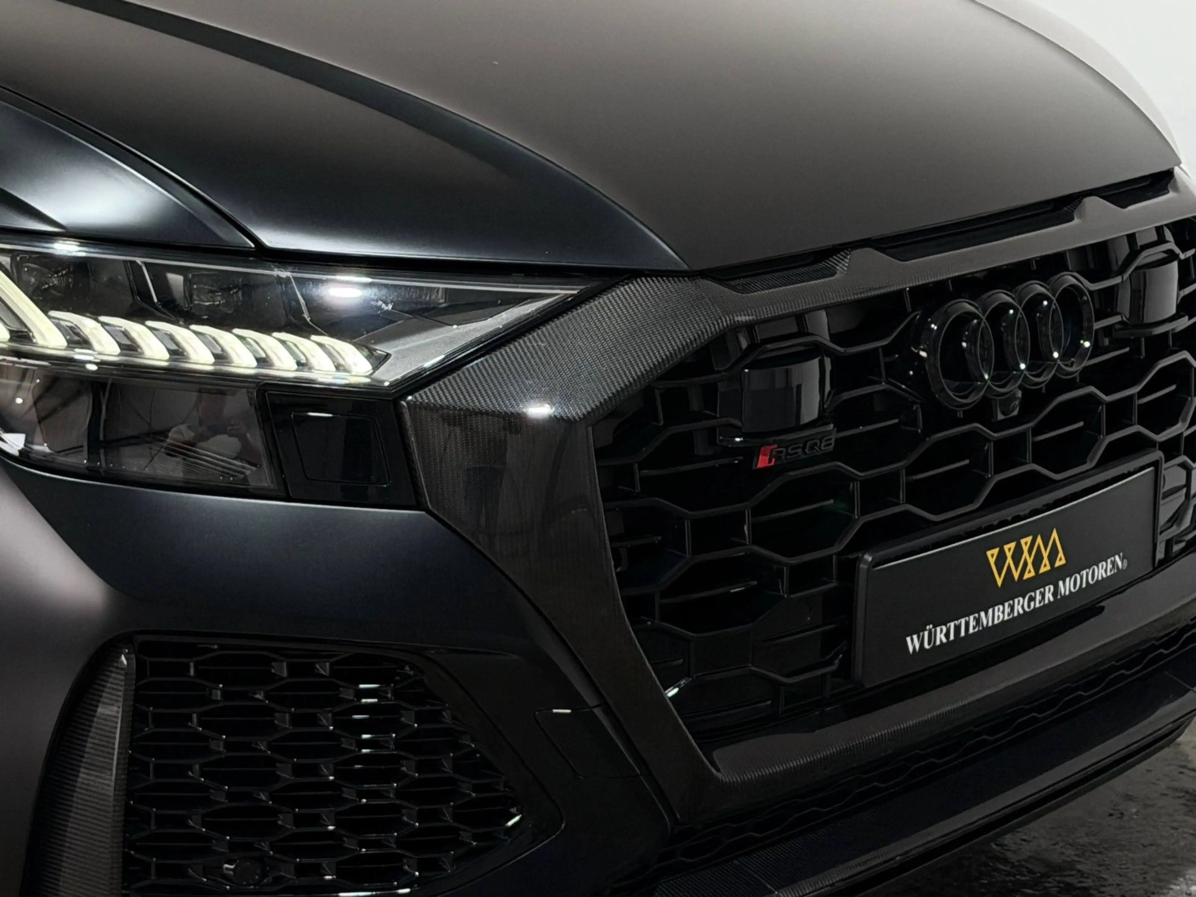 Audi RS Q8 quattro*PANO*STHZG*HuD*CARBON*KERAMIK*B&O* — photo 14