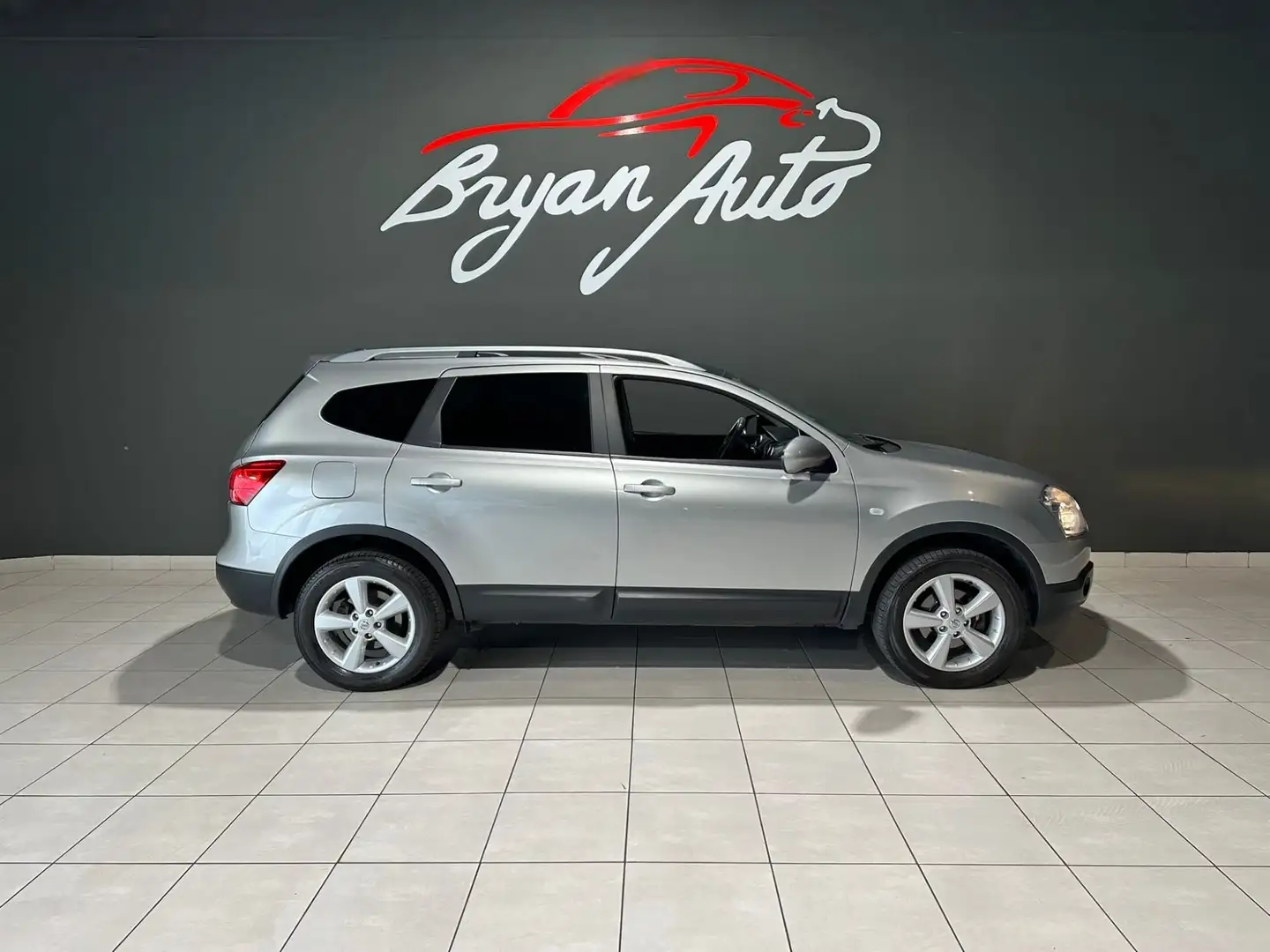 Nissan Qashqai +2 2.0 16v Acenta - 1