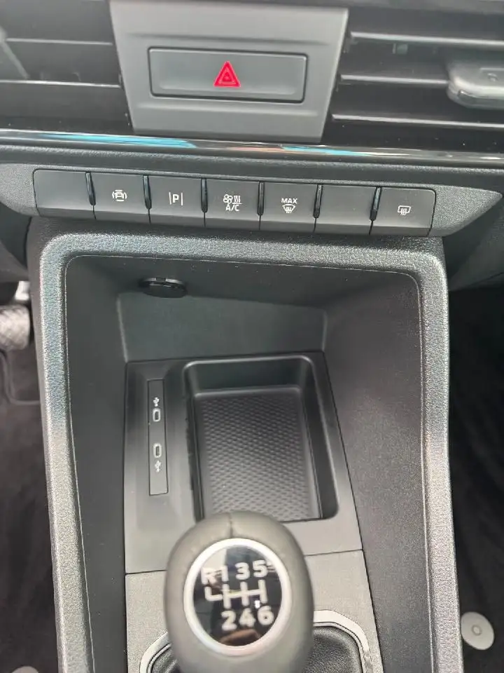 Ford Tourneo Connect Trend L1 115PS WiPa 12