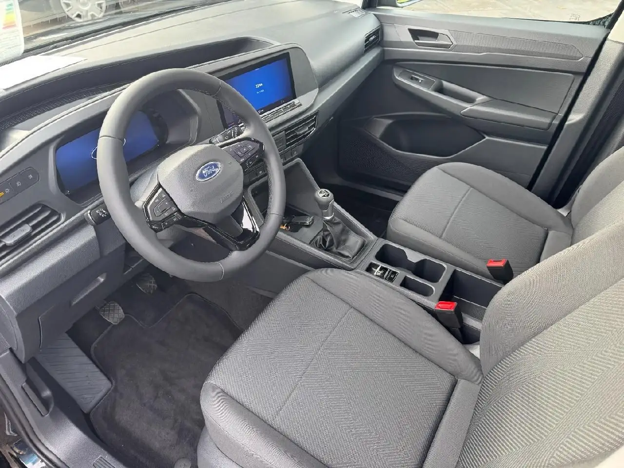 Ford Tourneo Connect Trend L1 115PS WiPa 7