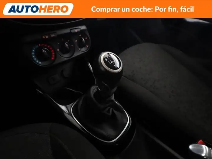 Opel Adam 2018, foto 27