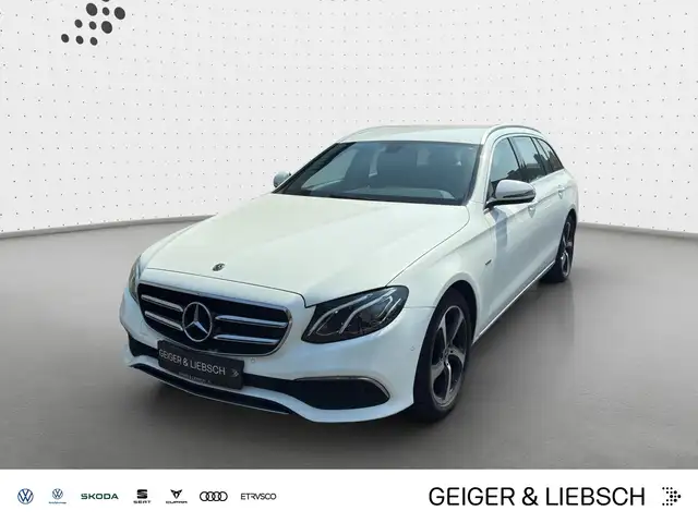 Mercedes-Benz E 200 T Avantgarde LED Navi Teilleder Artico Kam