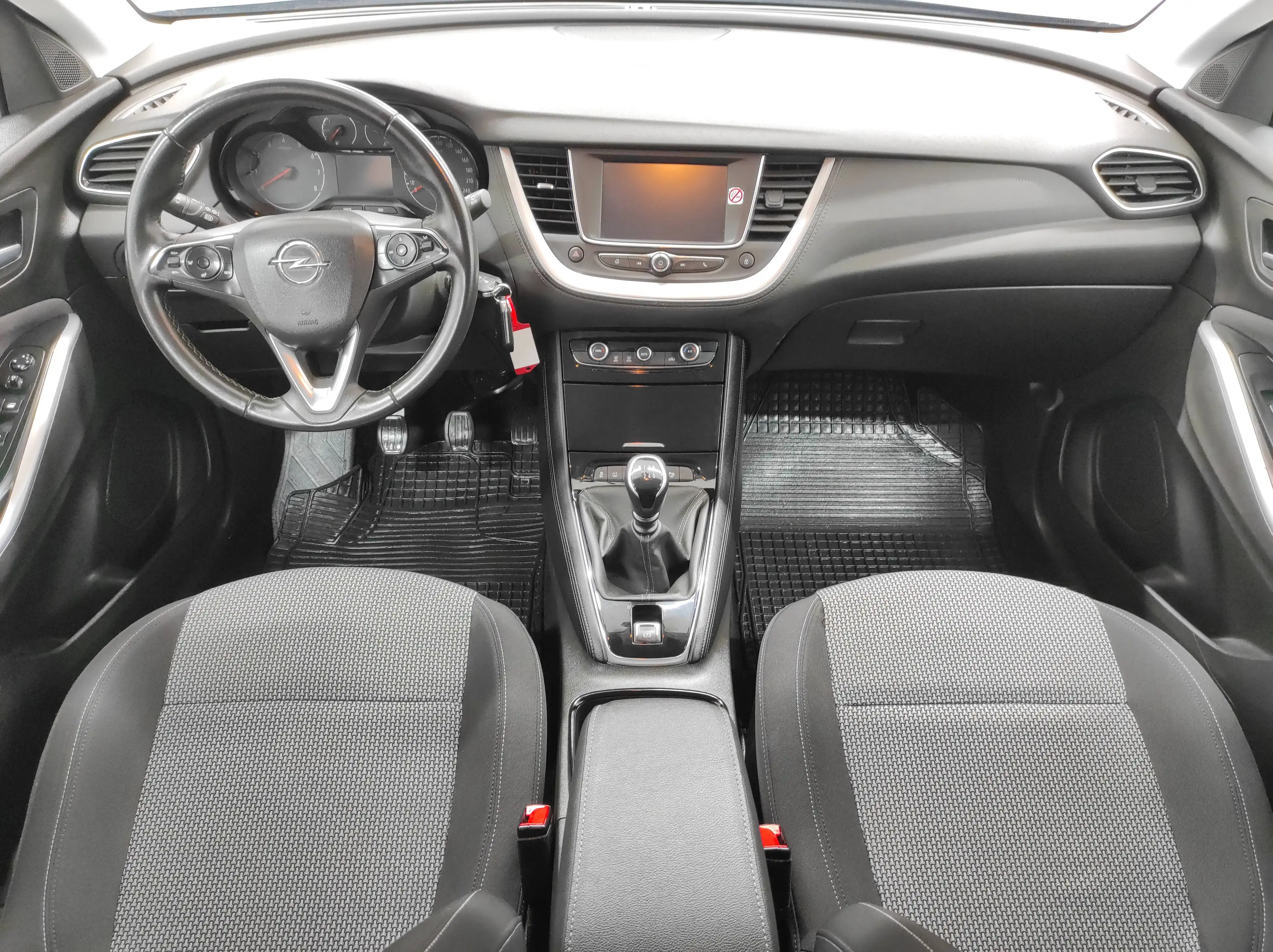 Opel Grandland X 1.5 DIESEL LED EURO-6 KLIMAA SPURASS PDCv+h 6-GANG — photo 11