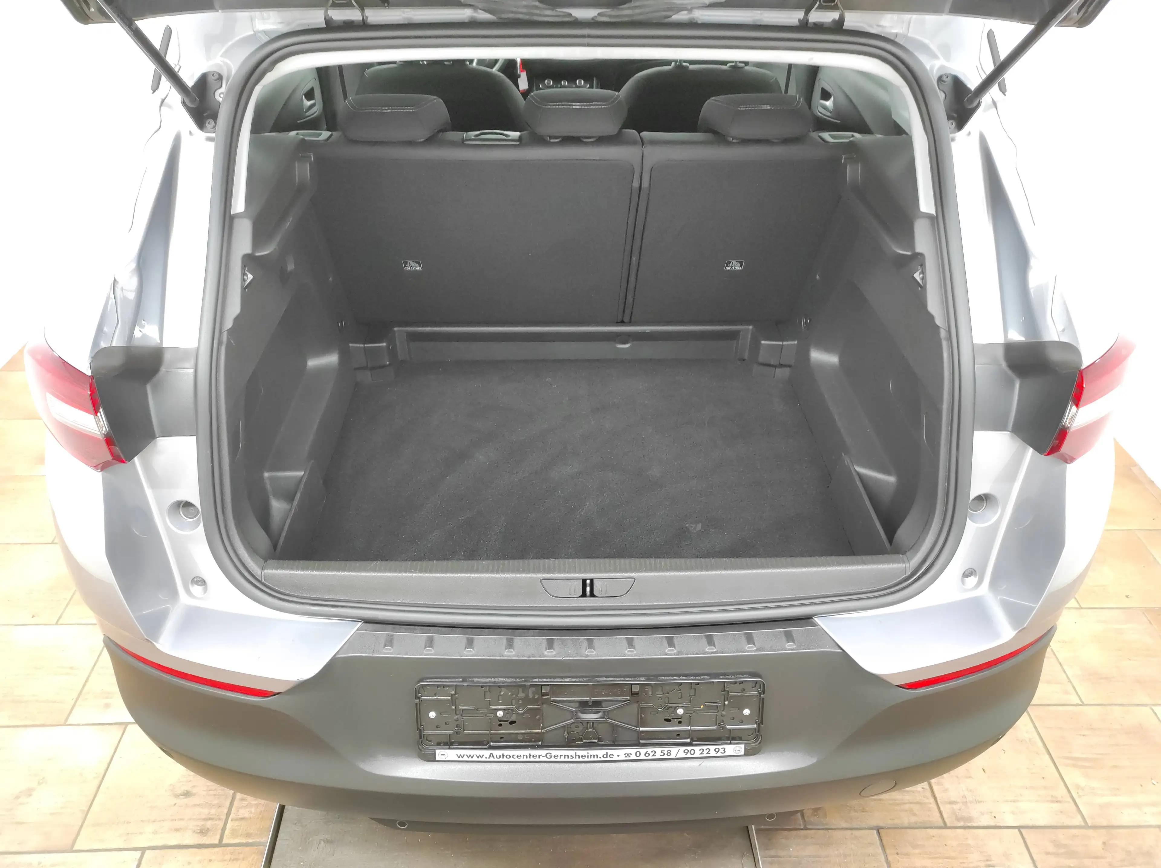 Opel Grandland X 1.5 DIESEL LED EURO-6 KLIMAA SPURASS PDCv+h 6-GANG — photo 14