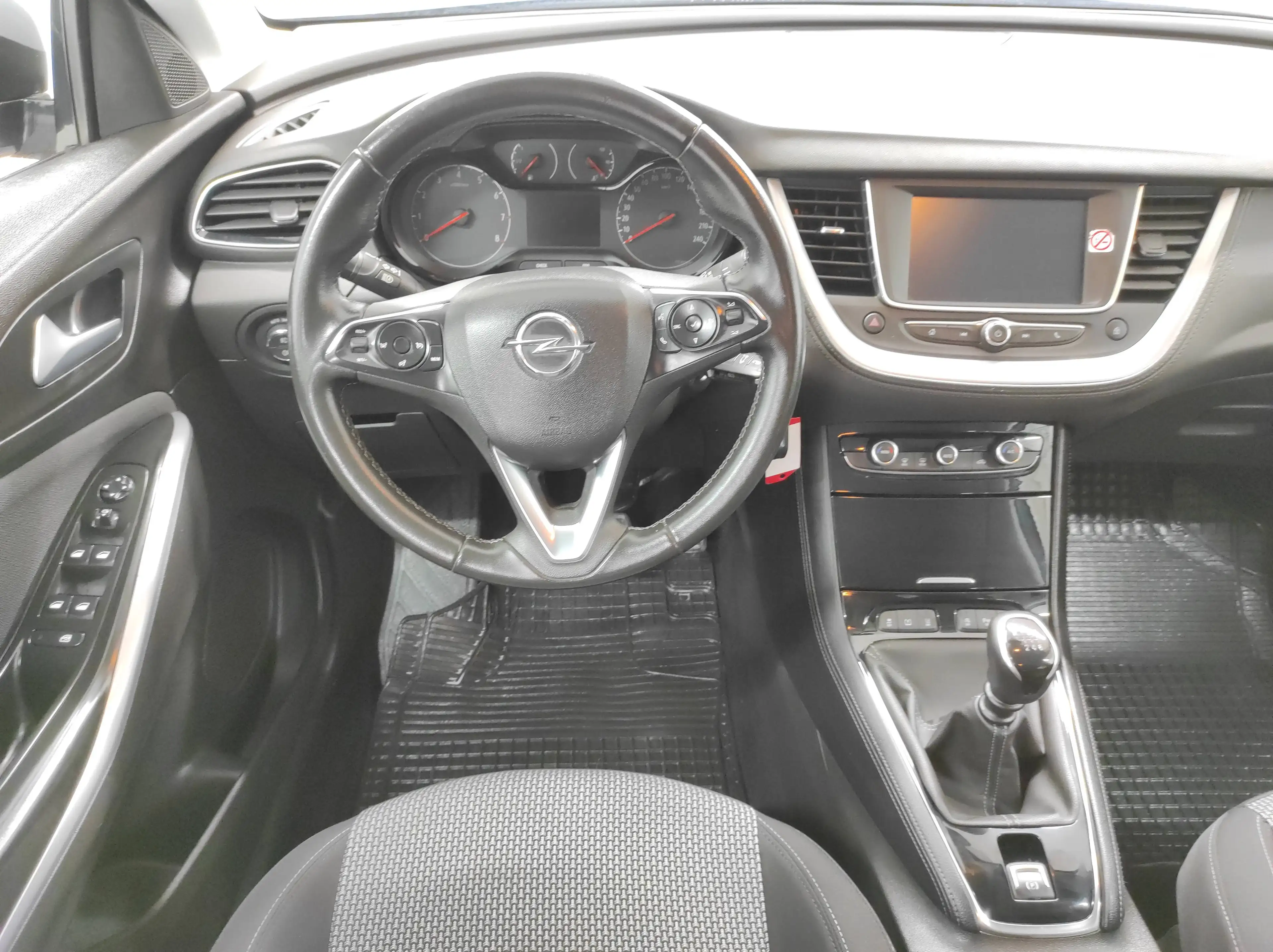 Opel Grandland X 1.5 DIESEL LED EURO-6 KLIMAA SPURASS PDCv+h 6-GANG — photo 12