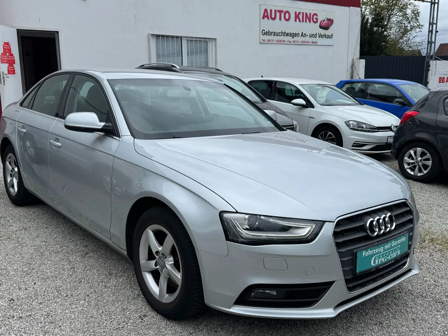 Audi A4 Ambiente*NAVI*LED*BLUETOOTH*SHZ*MFL*TOP ZUSTAND* Grau - 1