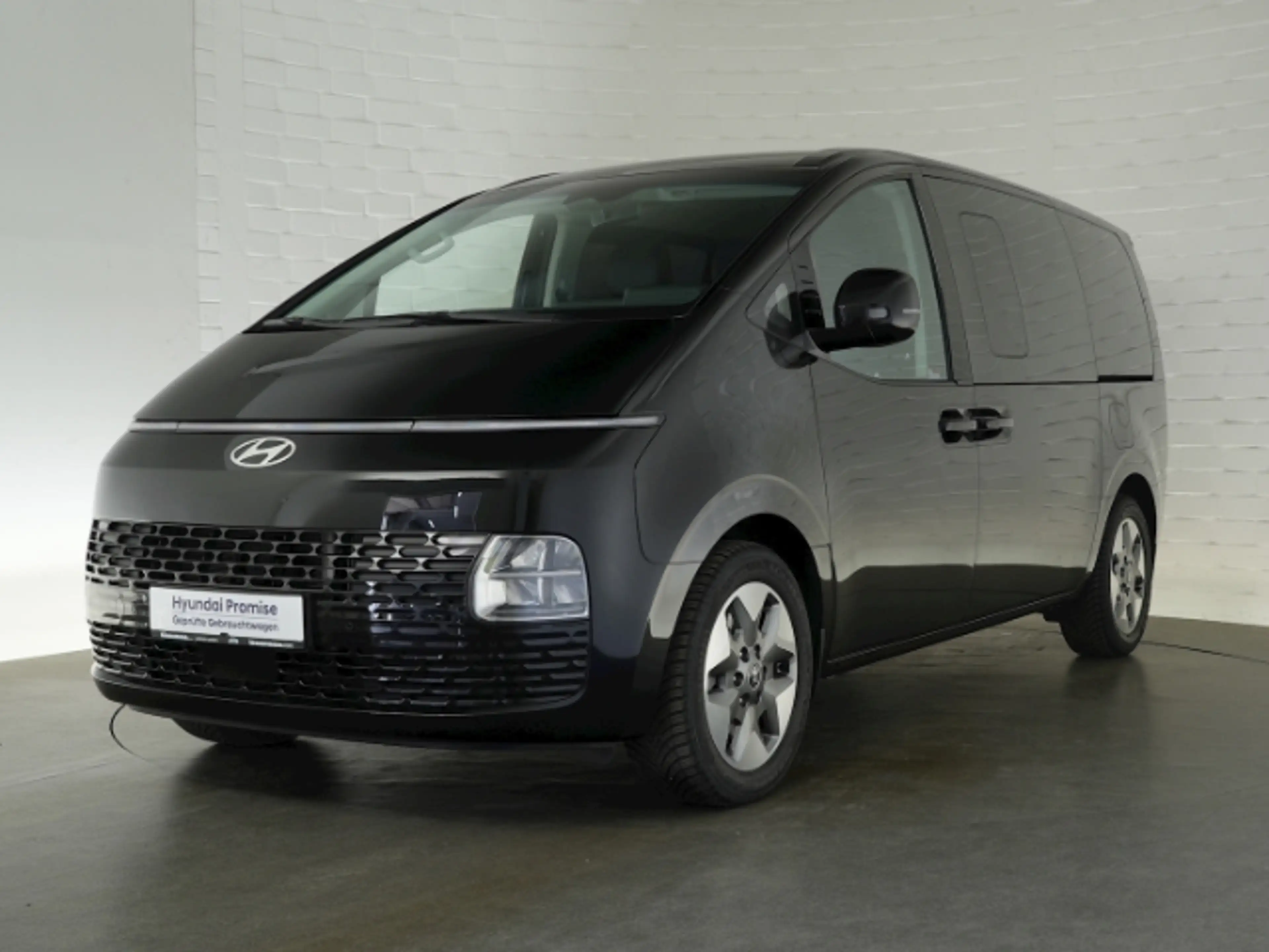 Hyundai STARIA HEV PRIME AT 9-SITZER+VOLL LED+NAVI+LEDER+SITZ-/LE — photo 2
