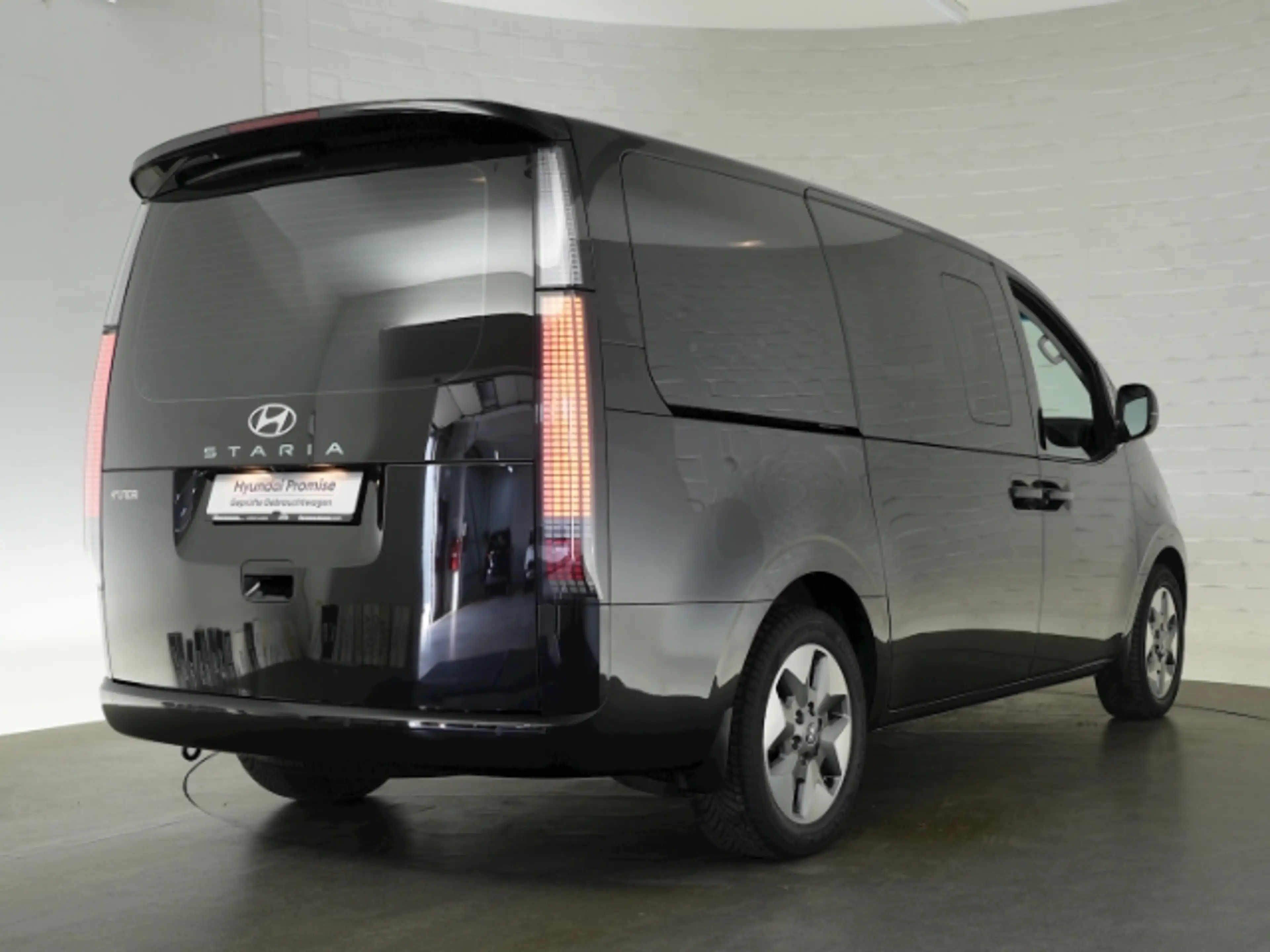Hyundai STARIA HEV PRIME AT 9-SITZER+VOLL LED+NAVI+LEDER+SITZ-/LE — photo 3