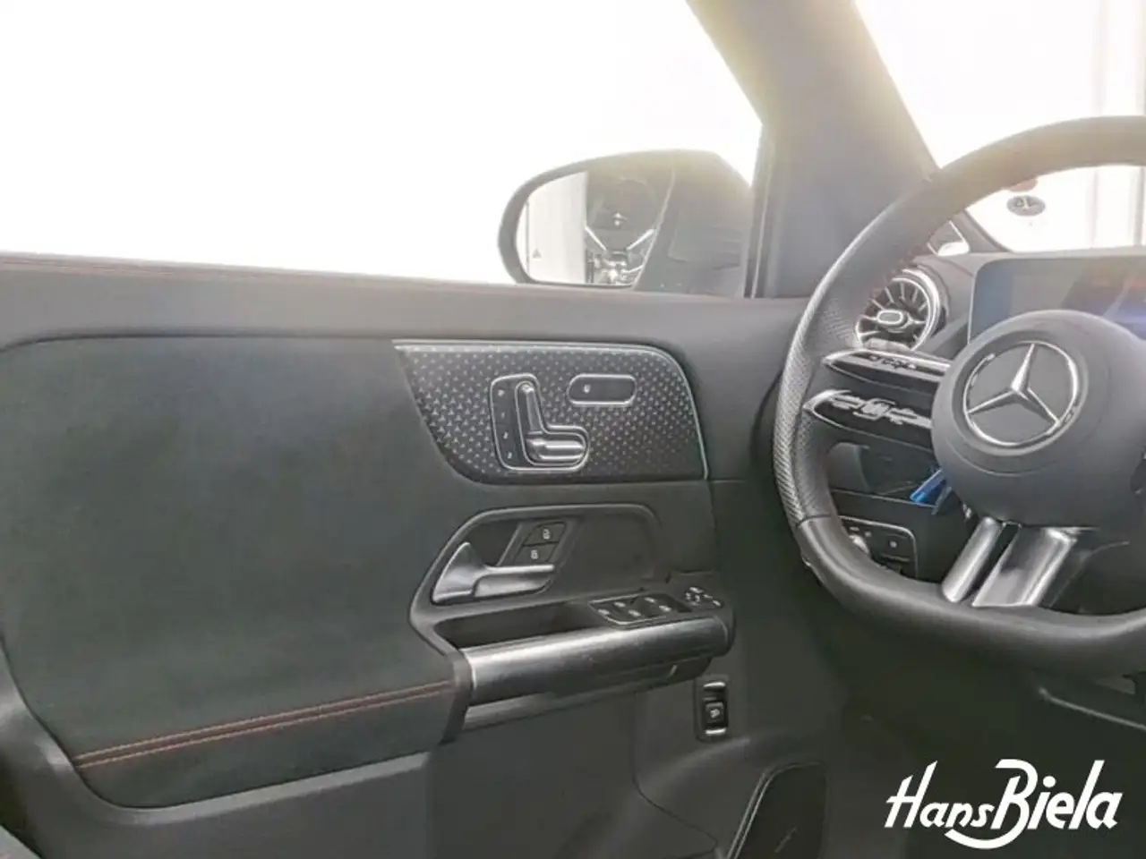 Mercedes-Benz EQA 300 4M AMG/Prem/19"/Pano/Bur/360°/Mem/HUD/TW, миниатюра 9