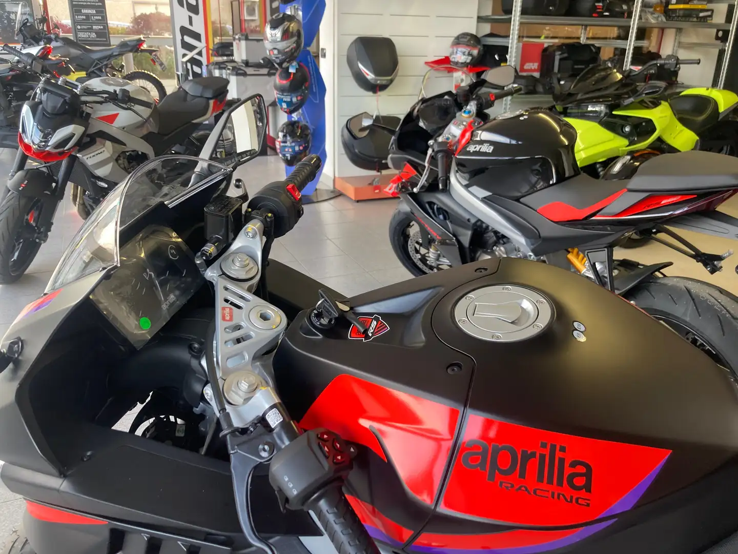 Aprilia RS 457 RACING Piros - 2