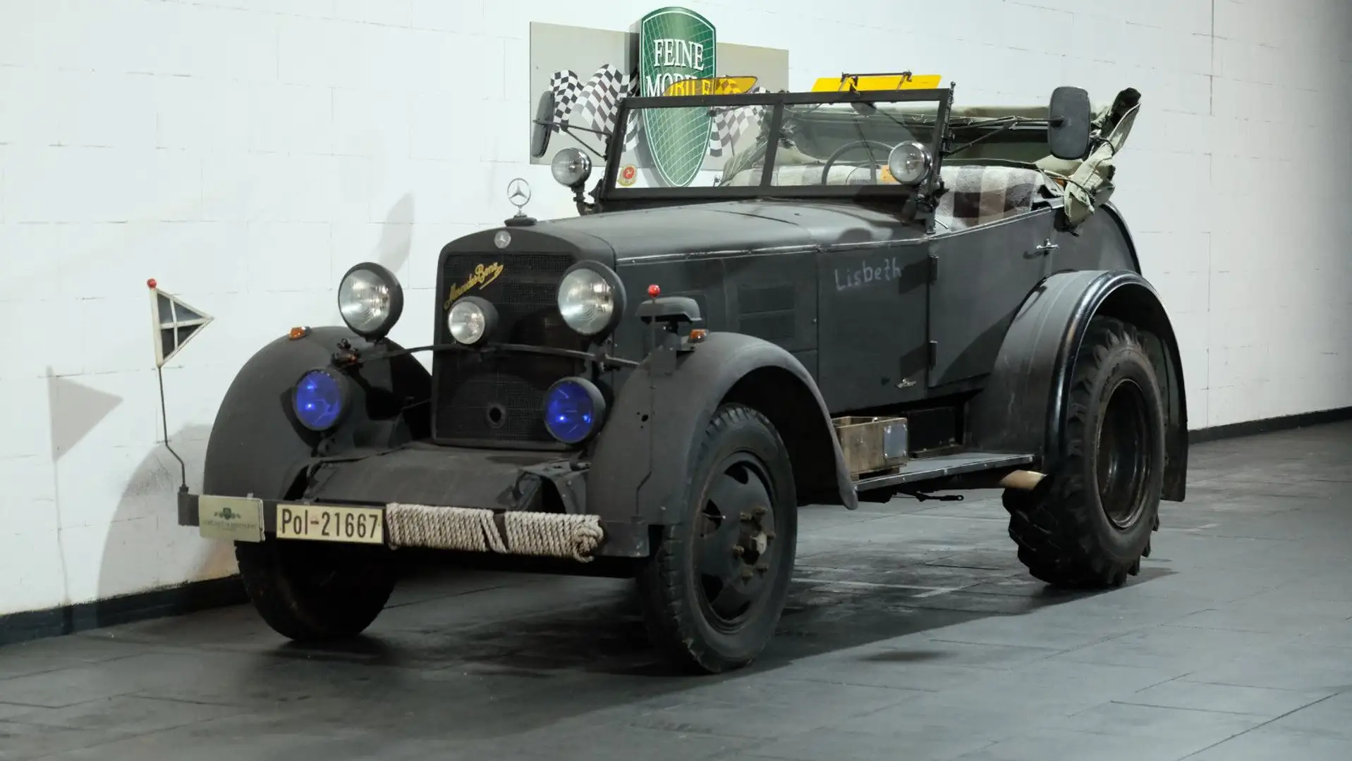 Mercedes-Benz Sonstige Autobahnschlepper "Lisbeth" Schwarz - 1