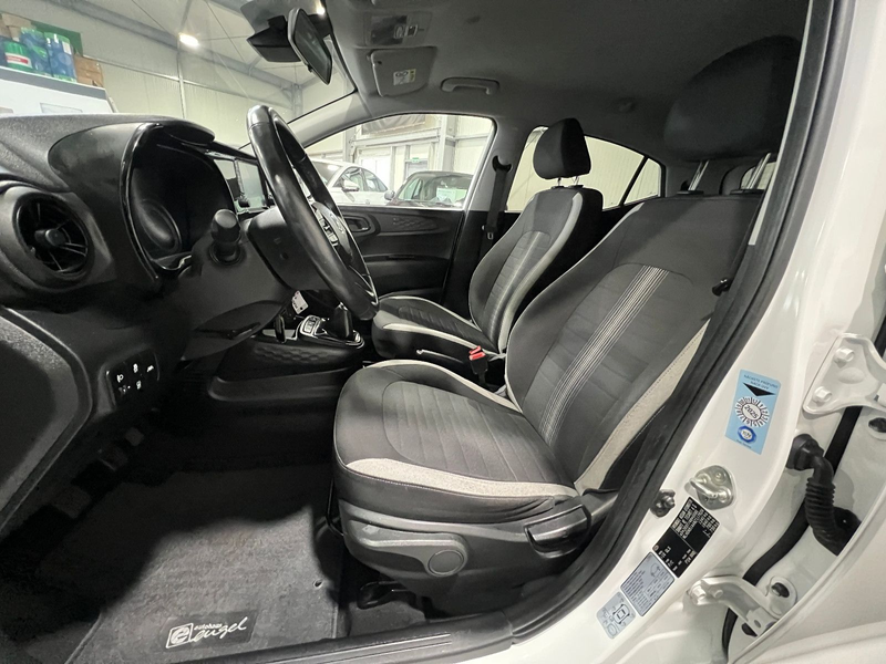 Hyundai i10 1.0 Edition 30 **CarPlay*SHZ*Tempomat*BT** — photo 13