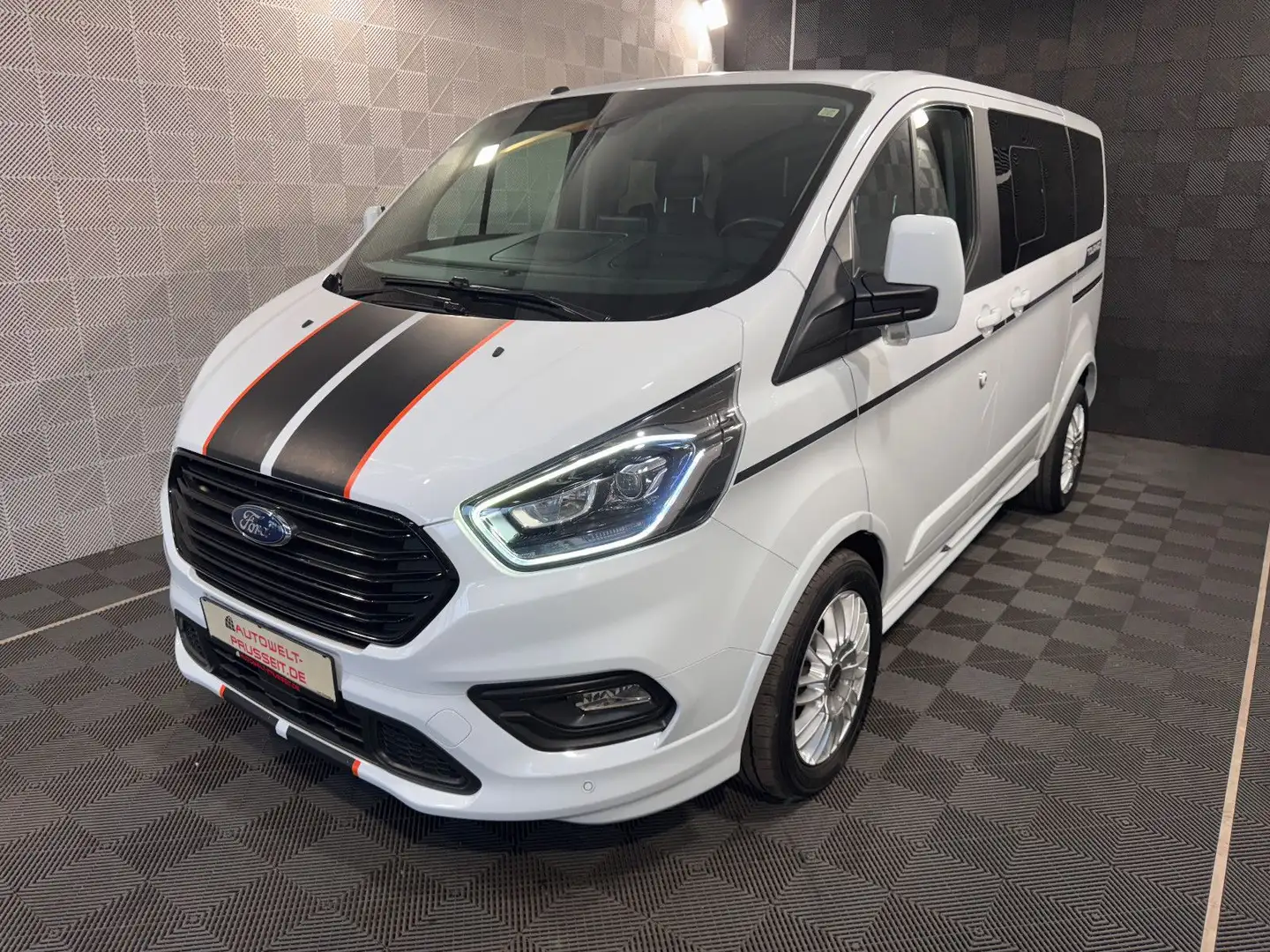 Ford Tourneo Custom *SPORT*ACC-NAVI-TOUCHR.KAM-KLIMA Weiß - 2