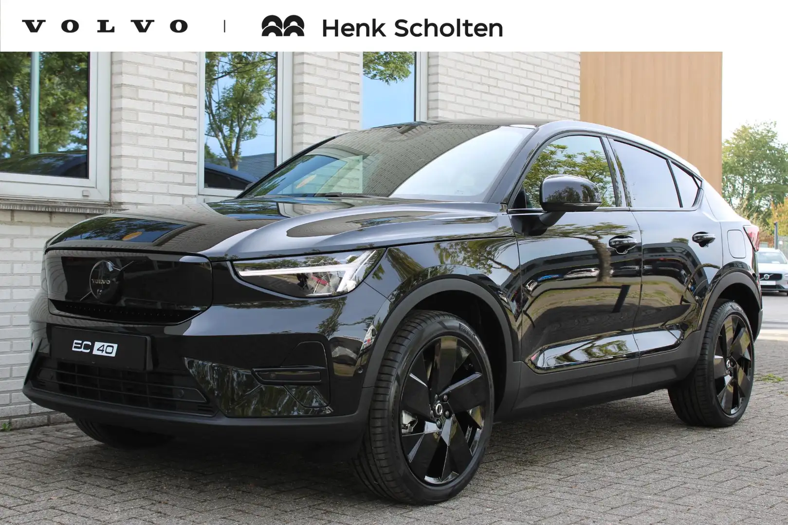 Volvo EC40 Single Motor Extended Range Ultra Black Ed. 82 kWh Schwarz - 1