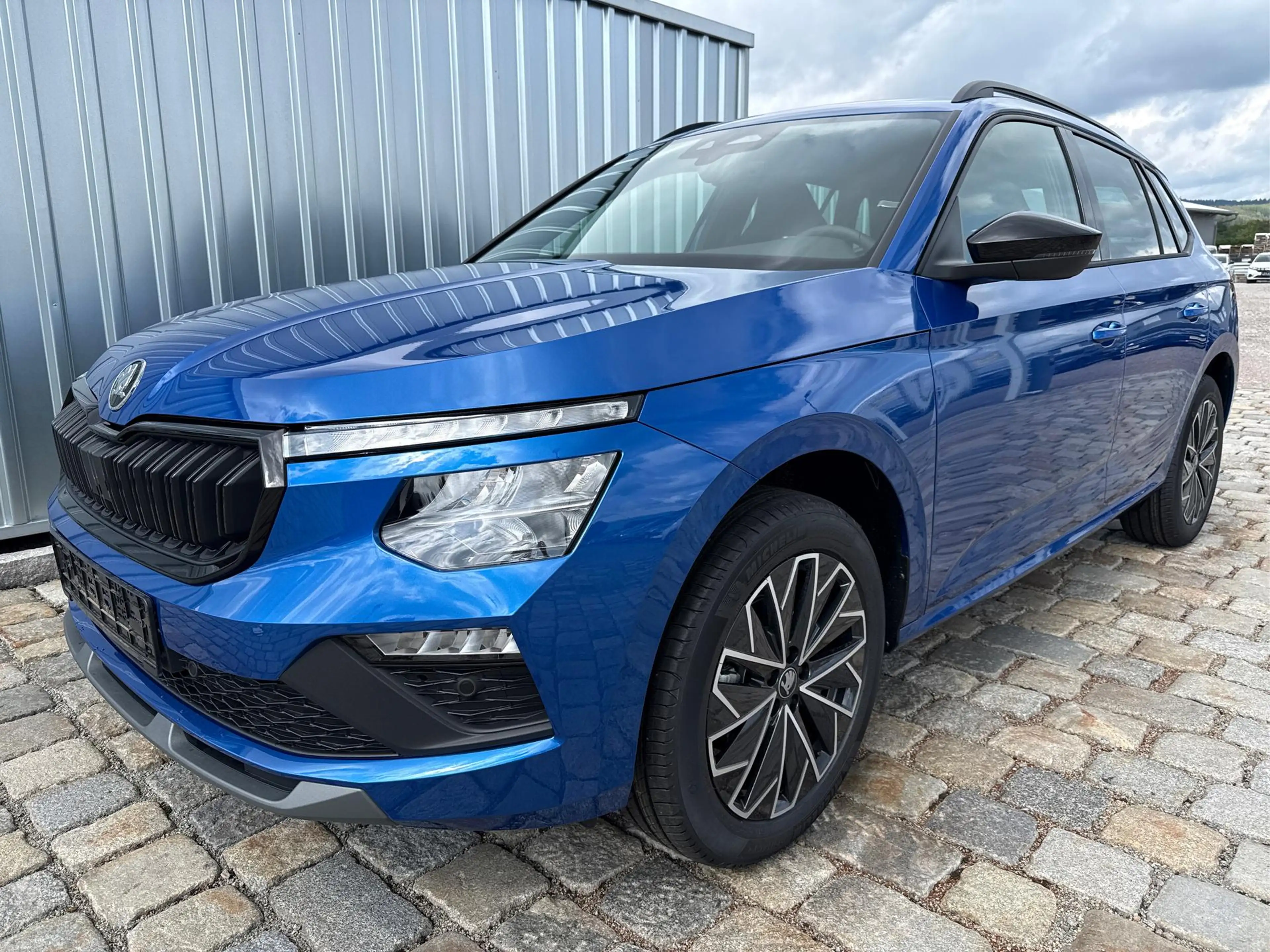 Skoda Kamiq Dynamic Sport Edition 1.5 TSI 150 PS DSG Anhäng...
