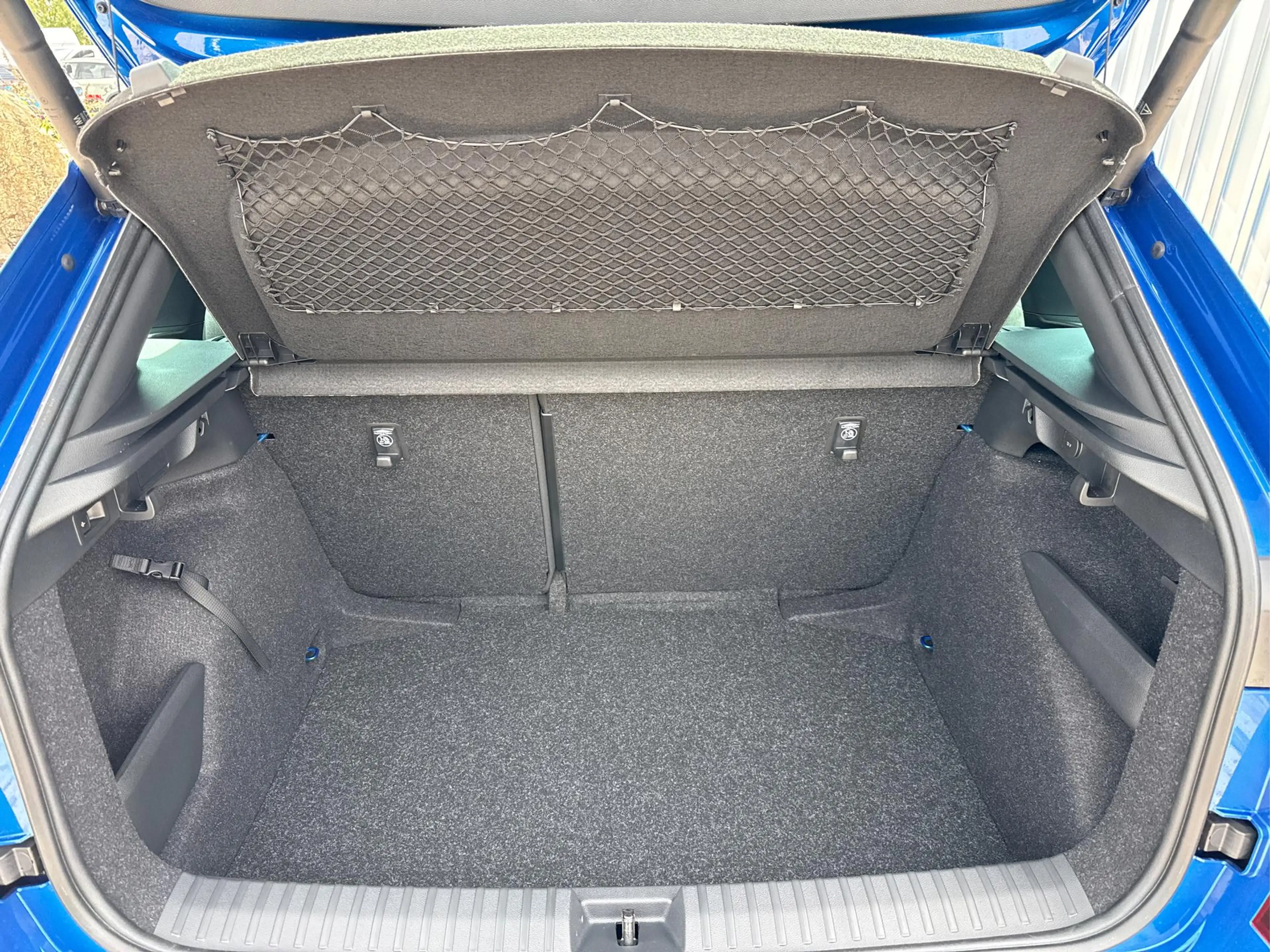 Skoda Kamiq Dynamic Sport Edition 1.5 TSI 150 PS DSG Anhäng... — photo 10