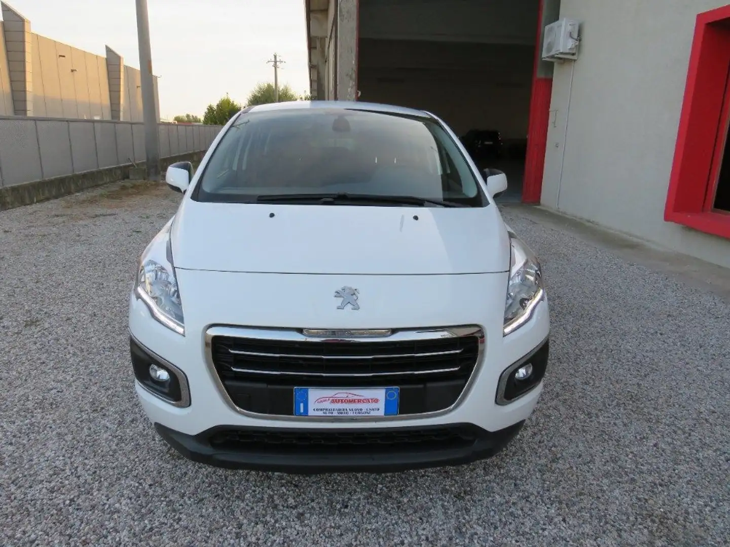 Peugeot 3008 BlueHDi 120CV AUTOCARRO N1 Bianco - 2
