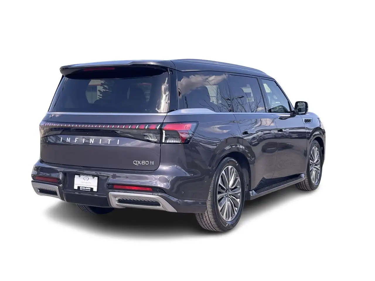 Infiniti QX80 снимка Infiniti QX80