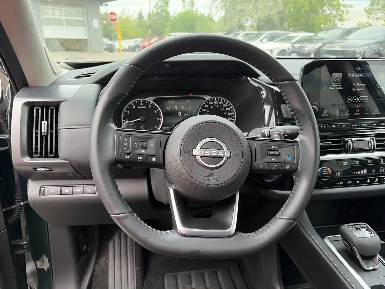 Nissan Pathfinder fotografie Nissan Pathfinder