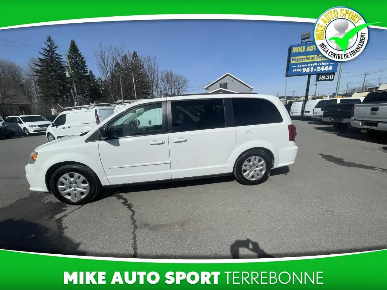 Dodge Grand Caravan photo Dodge Grand Caravan