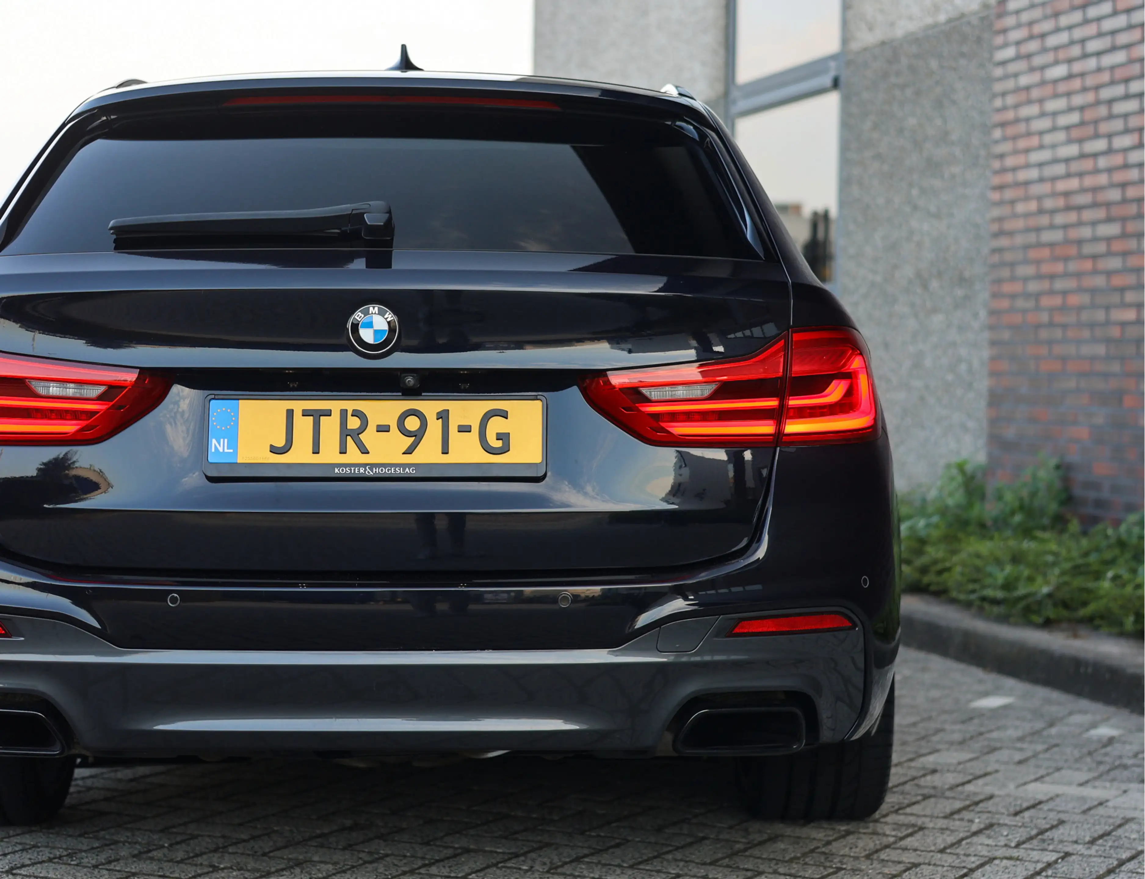 BMW M550 5-serie Touring M550d xDrive | Pano - Trekhaak - H — photo 12