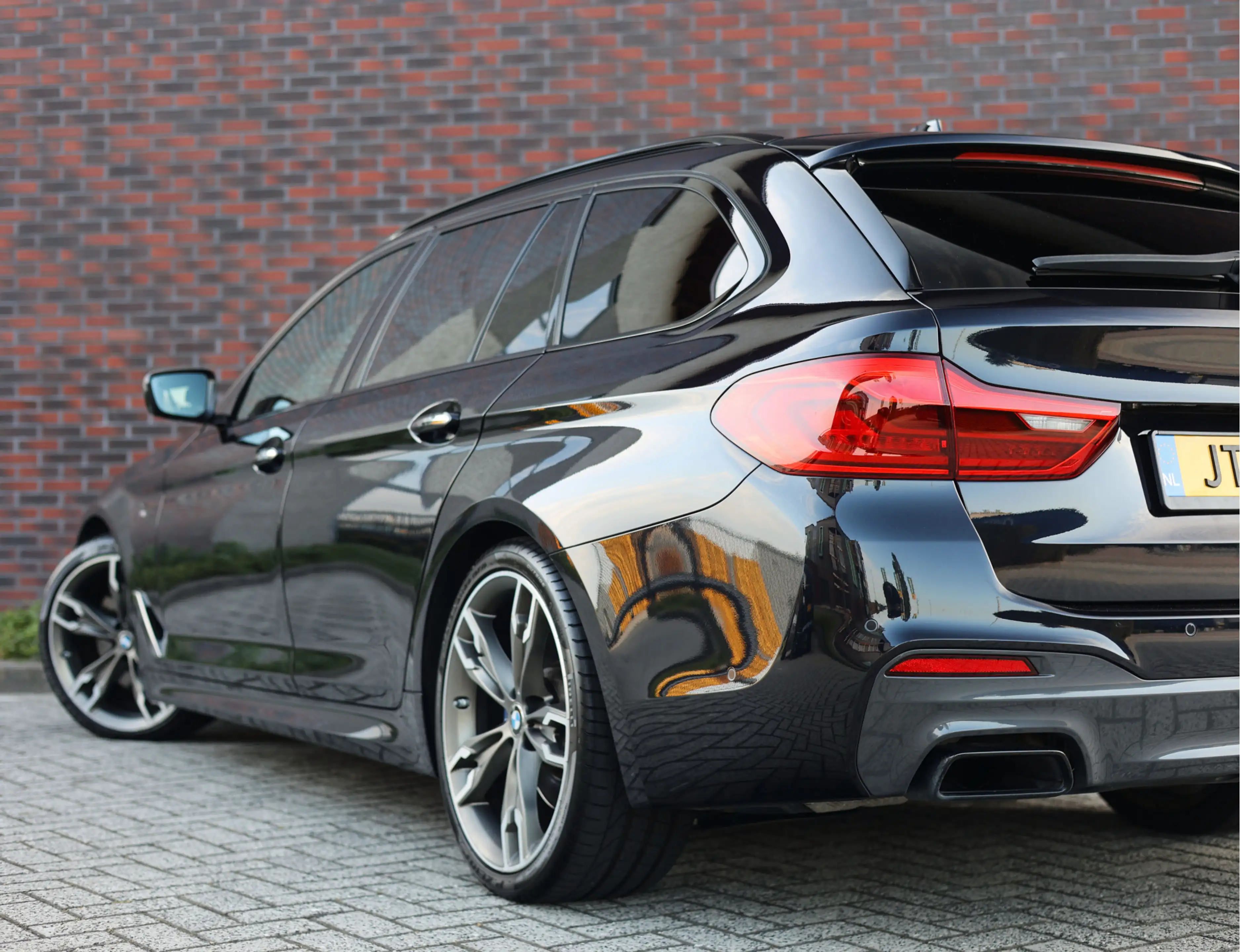 BMW M550 5-serie Touring M550d xDrive | Pano - Trekhaak - H — photo 6