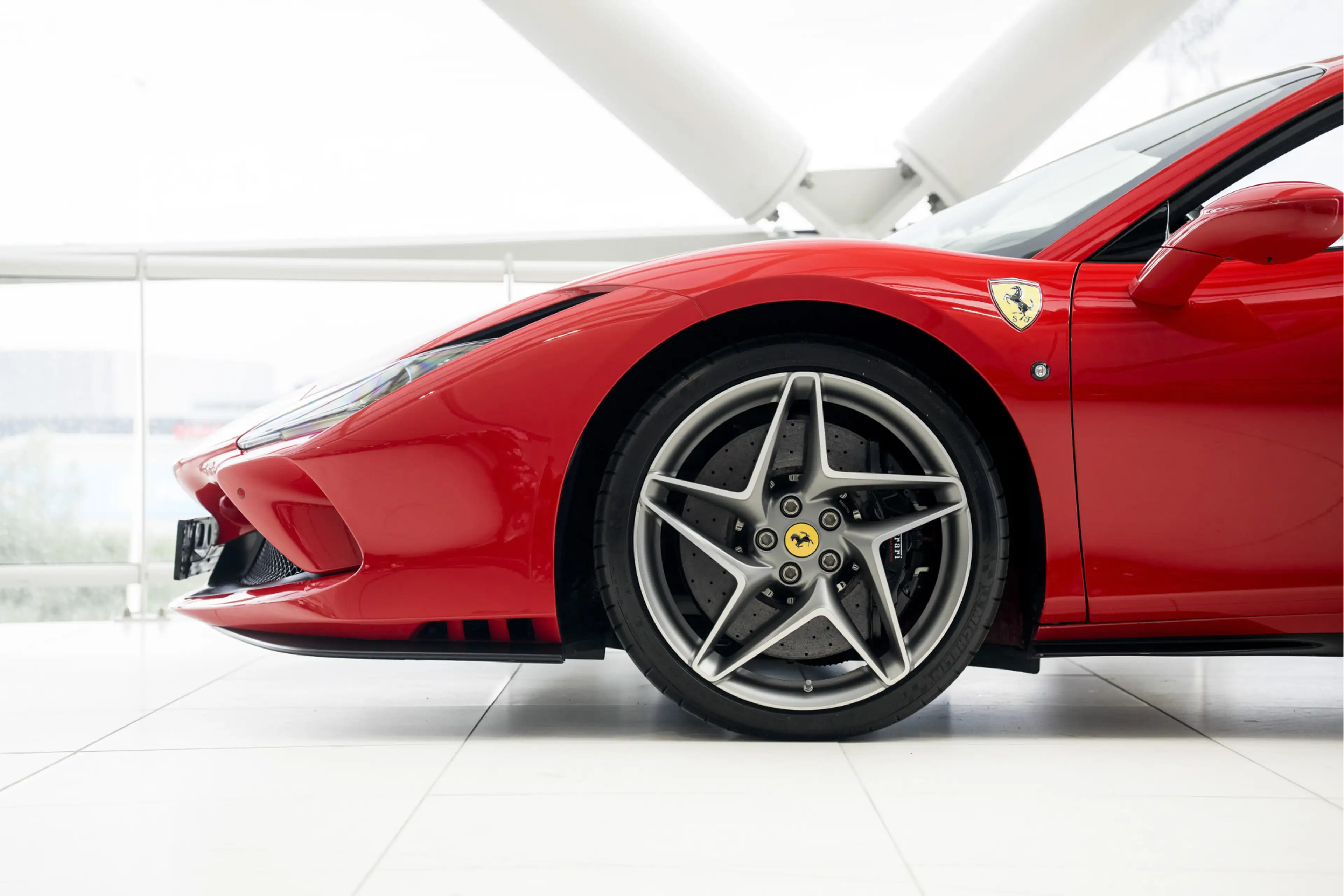 Ferrari F8 Spider 3.9 V8 | Passenger | Lift | Apple Carplay | Dayton — photo 10