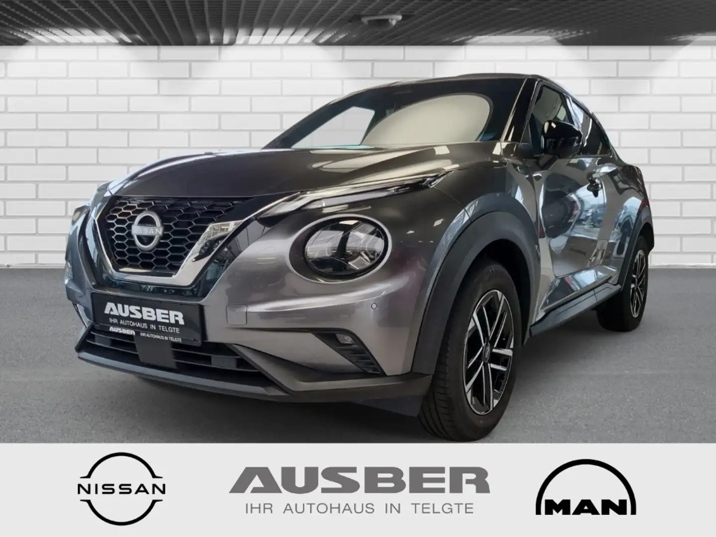 Nissan Juke N-Connecta 6MT 1.0 DIG-T TechPaket WinterPaket Grau - 1