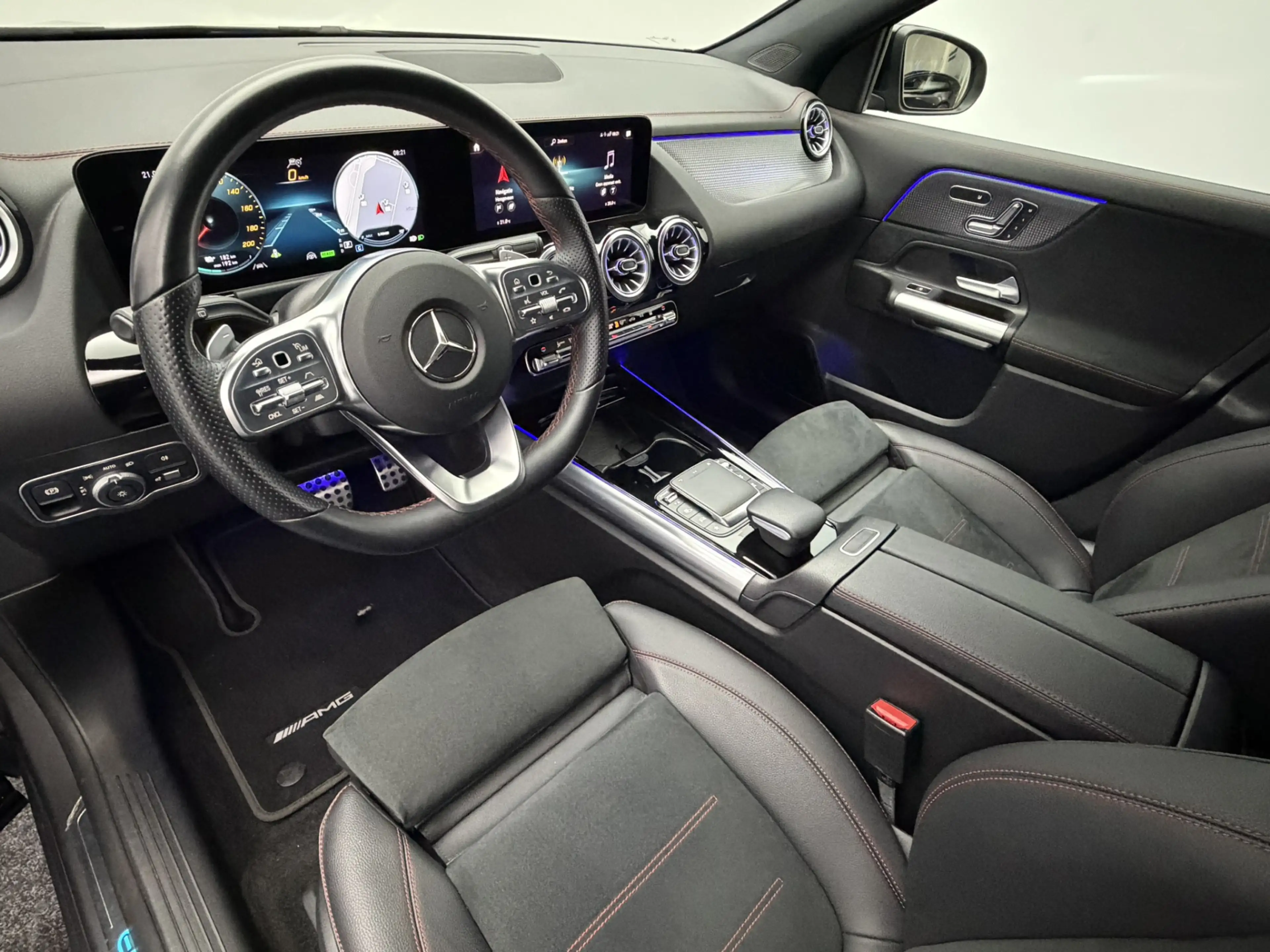 Mercedes-Benz EQA 250 250+ AMG Line 71 kWh SOH 96,2% | Panoramadak | 360 — photo 12