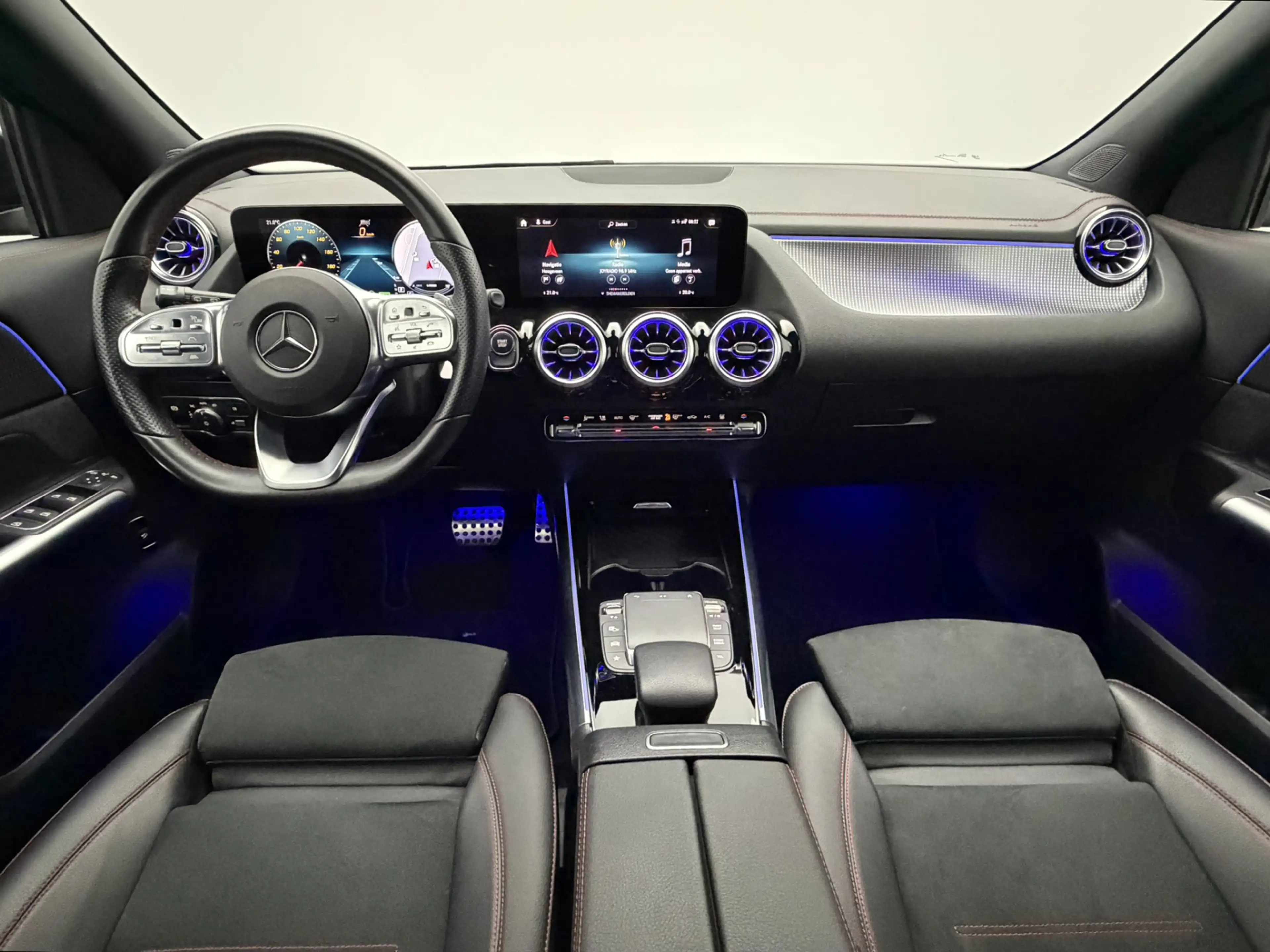 Mercedes-Benz EQA 250 250+ AMG Line 71 kWh SOH 96,2% | Panoramadak | 360 — photo 2