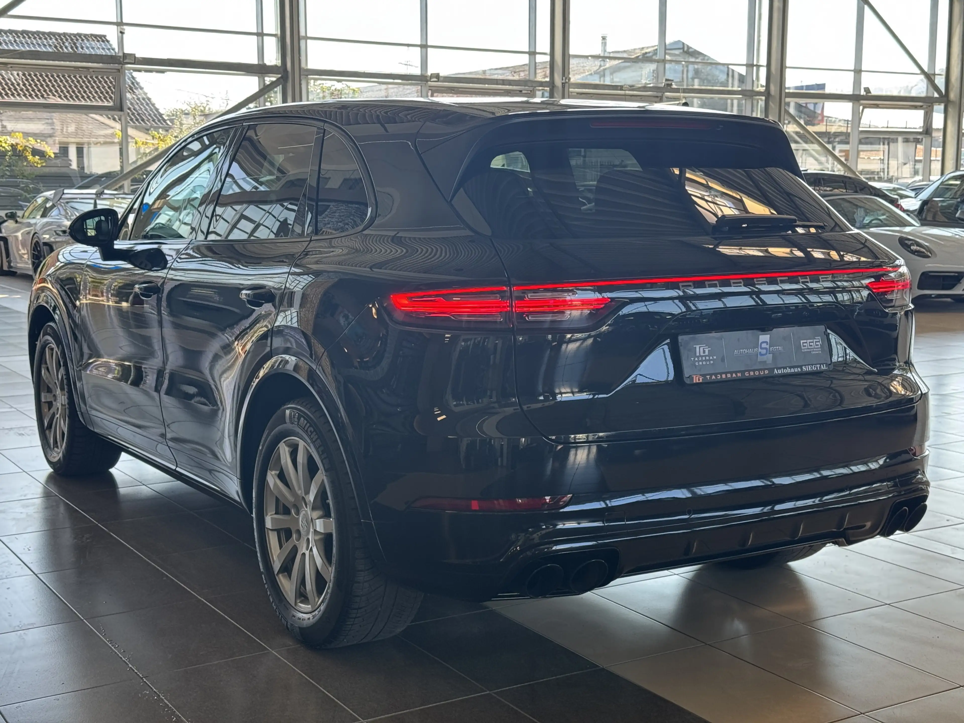 Porsche Cayenne S Leder Pano Memory BOSE Luftfeder. ACC — photo 4