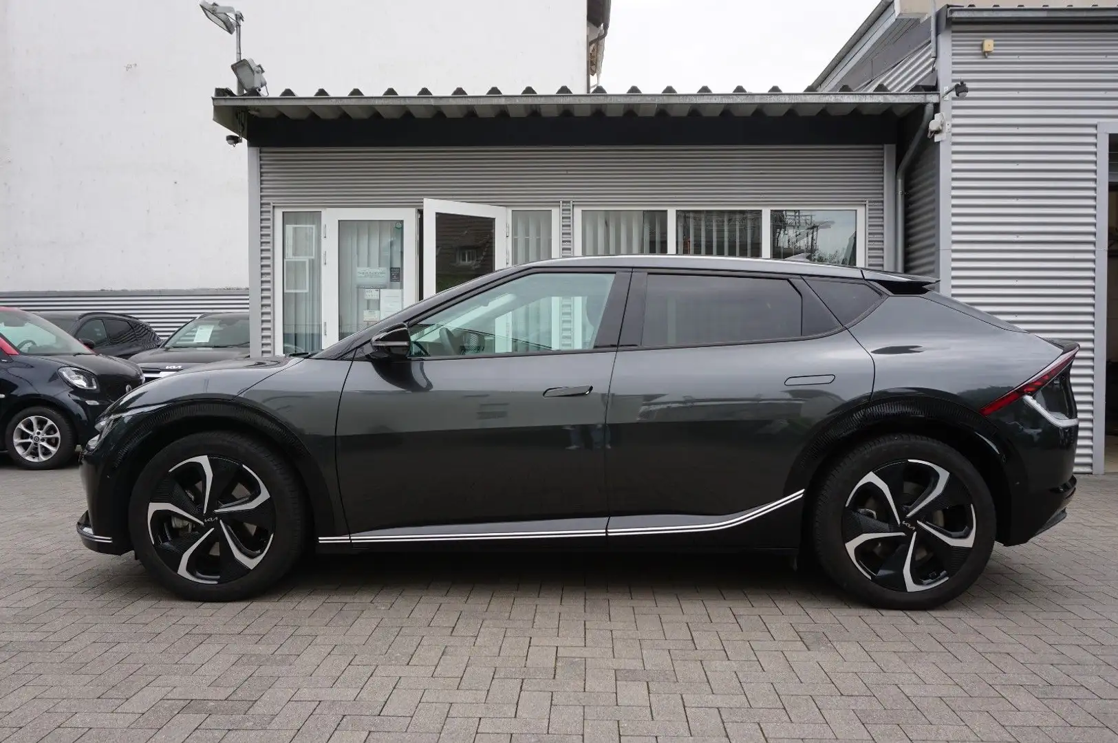 Kia EV6 2WD 360 ACC Belüftung 4SHZ Memory Meridian Gris - 2