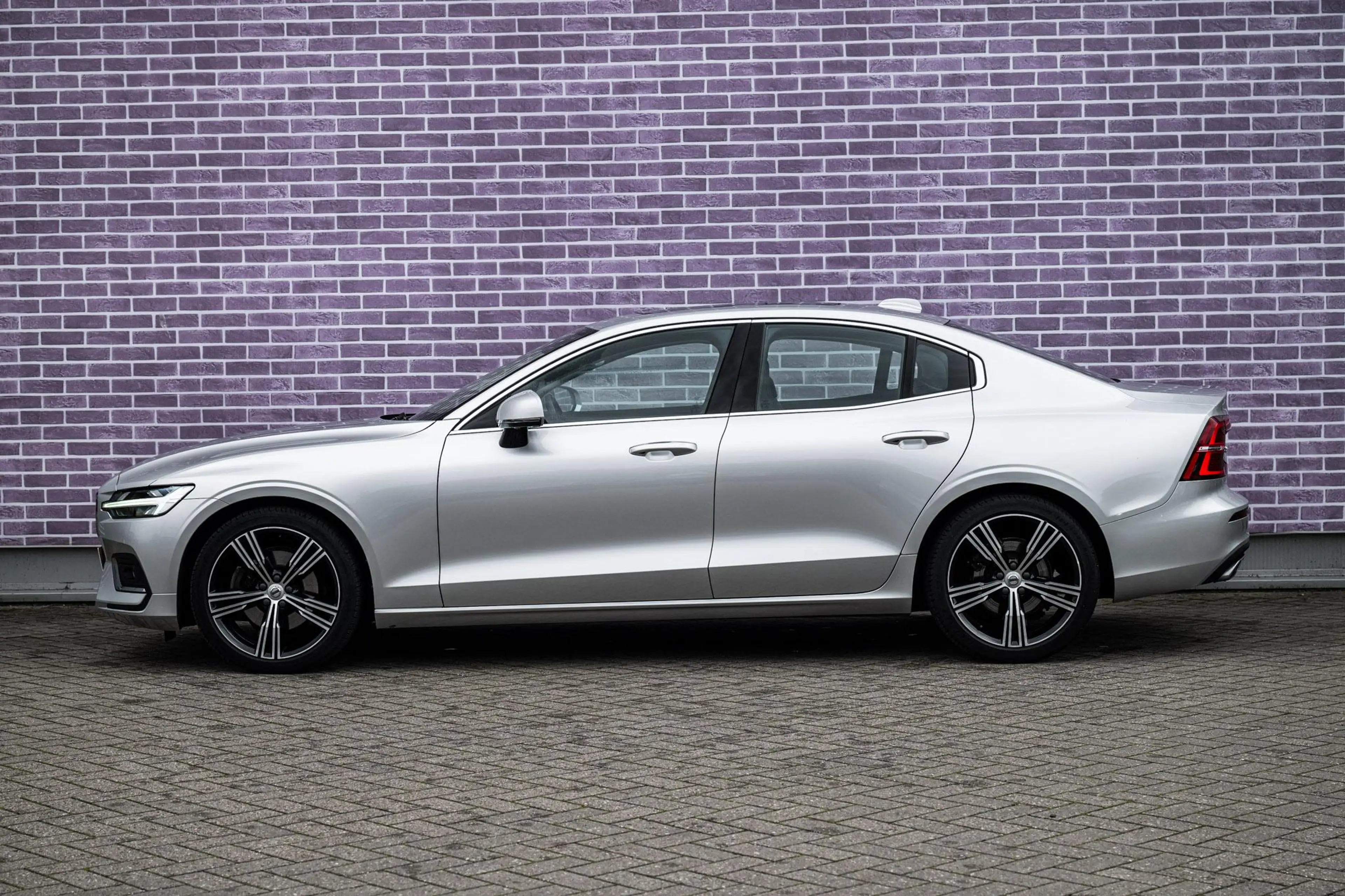 Volvo S60 2.0 B3 Inscription | Adaptieve Cruise Control | Pa — photo 4