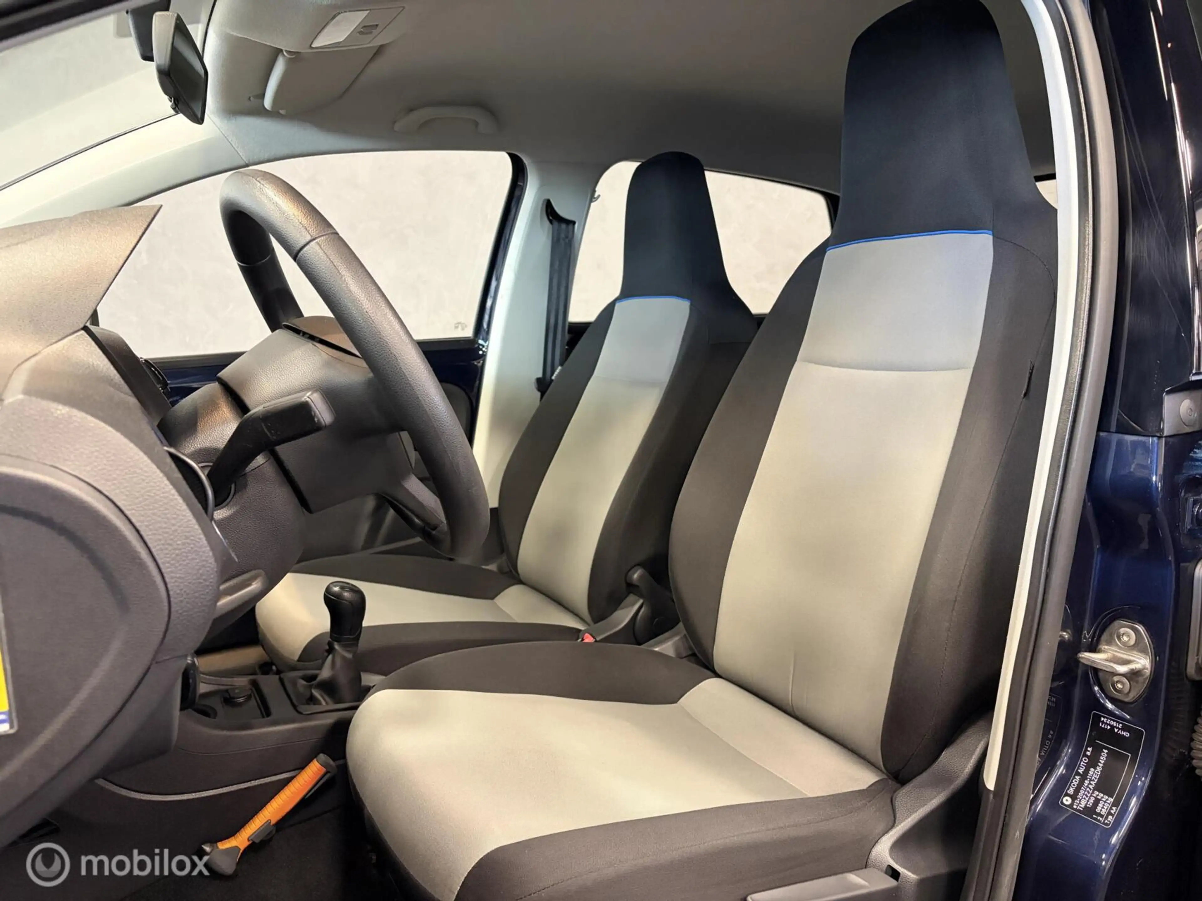 Skoda Citigo 1.0 Greentech Active Pro 1E EIG / NAP / AIRCO / CD — photo 4