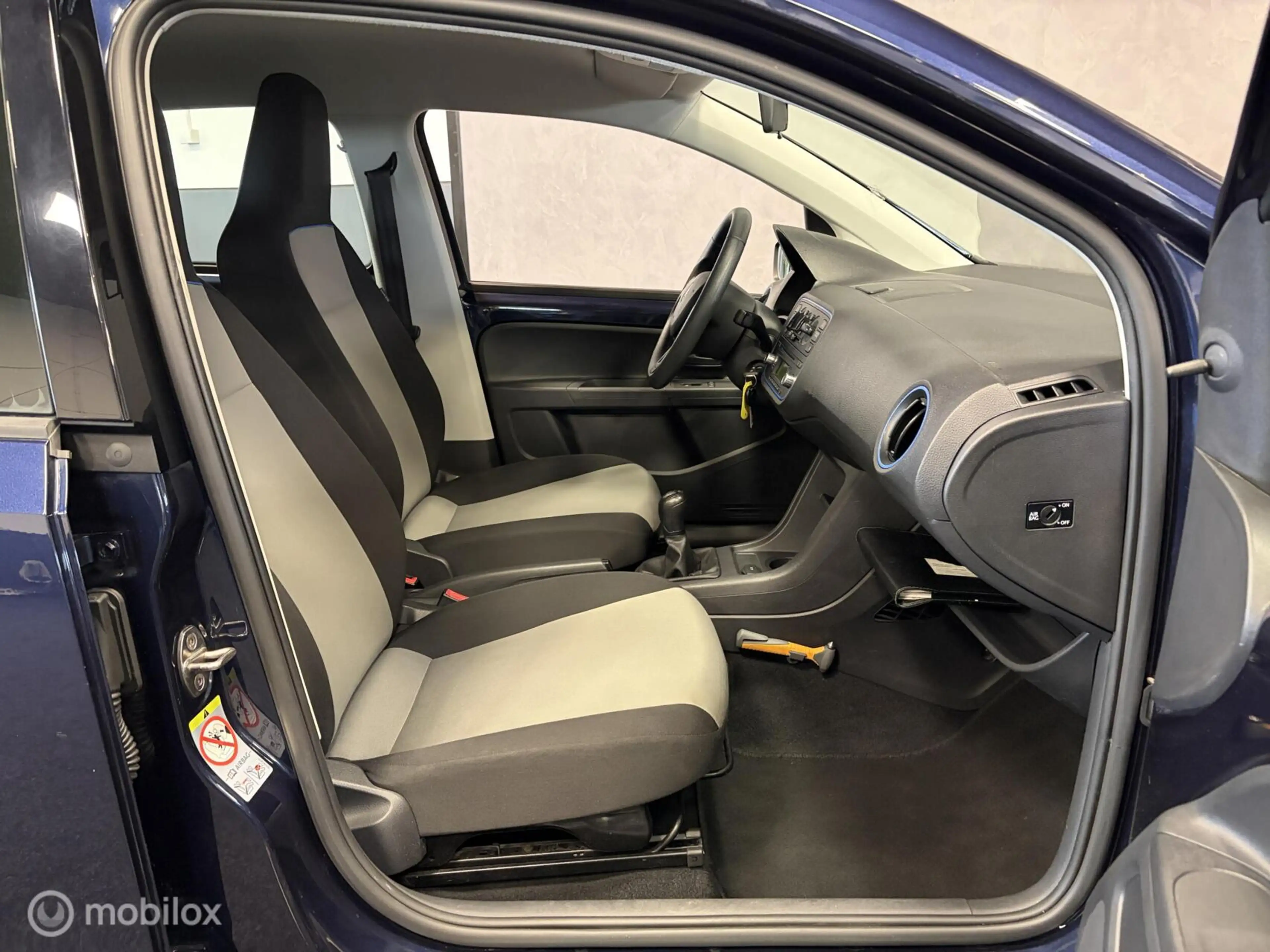 Skoda Citigo 1.0 Greentech Active Pro 1E EIG / NAP / AIRCO / CD — photo 10