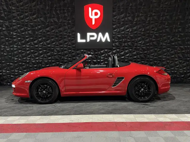 Porsche Boxster view 12