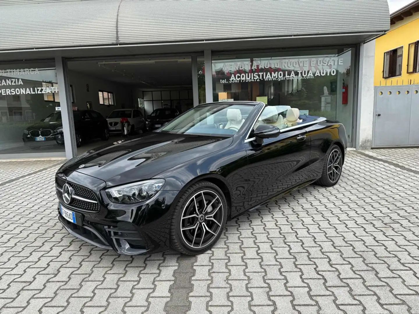 Mercedes-Benz E 220 4 matic premiumplus AMG Noir - 1