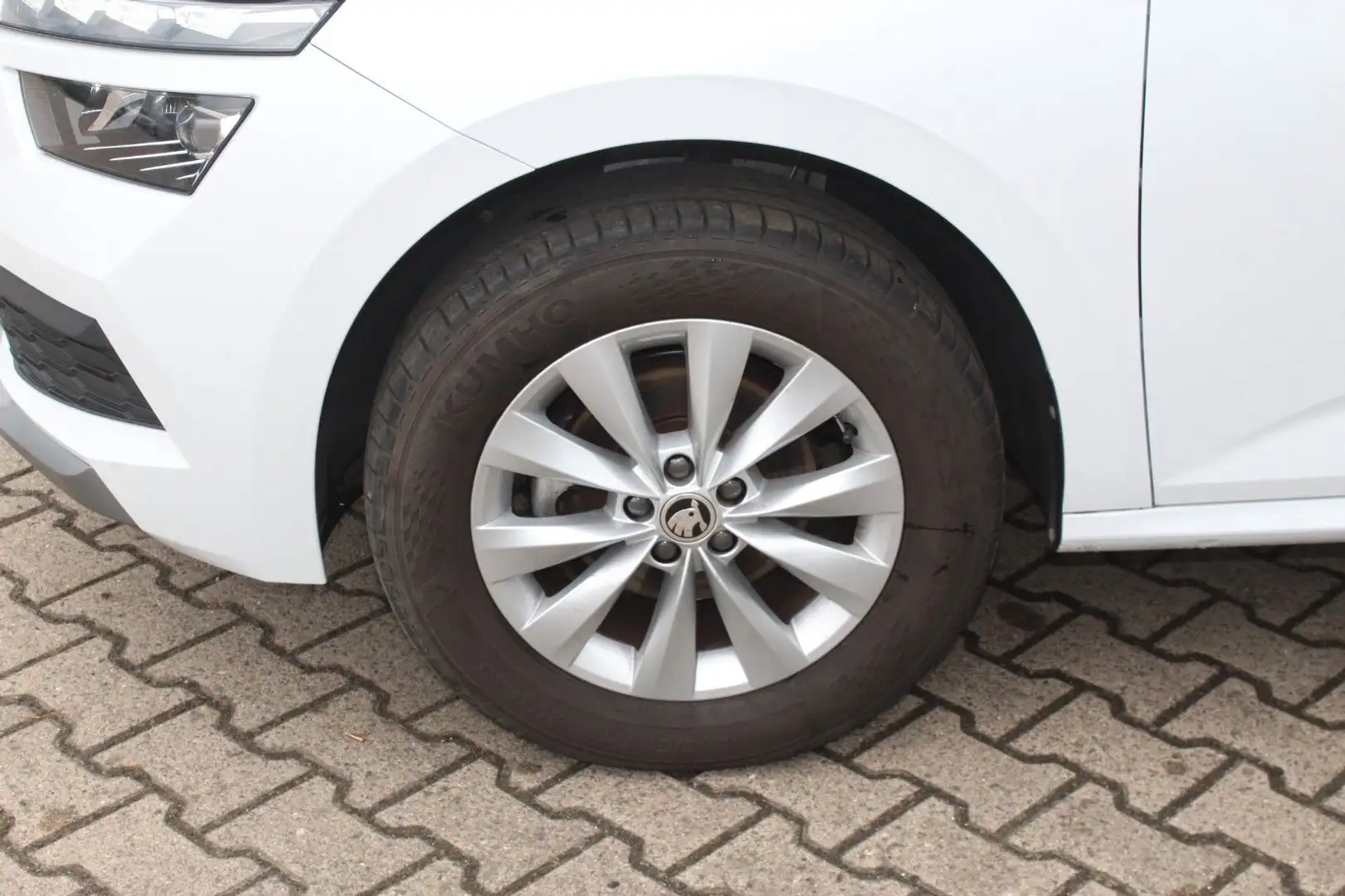 Skoda Kamiq Ambition Kamera ACC LED Weiß - 2