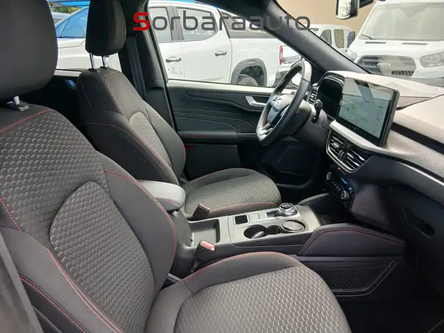 Ford Kuga view 16