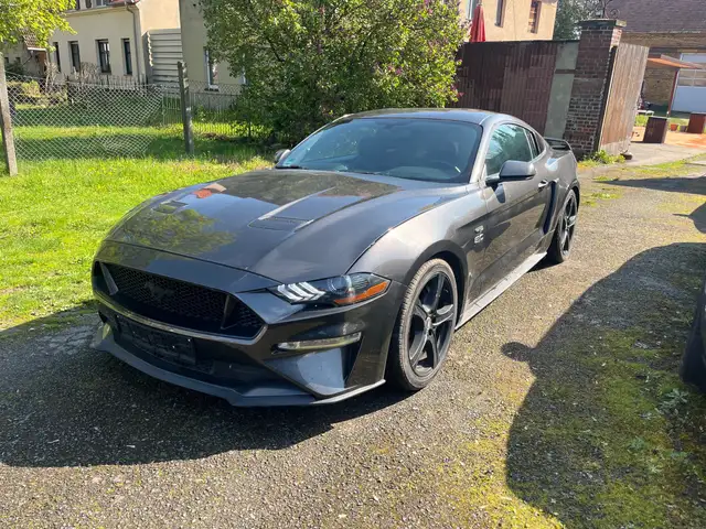 Ford Mustang 5.0 GT Fastback