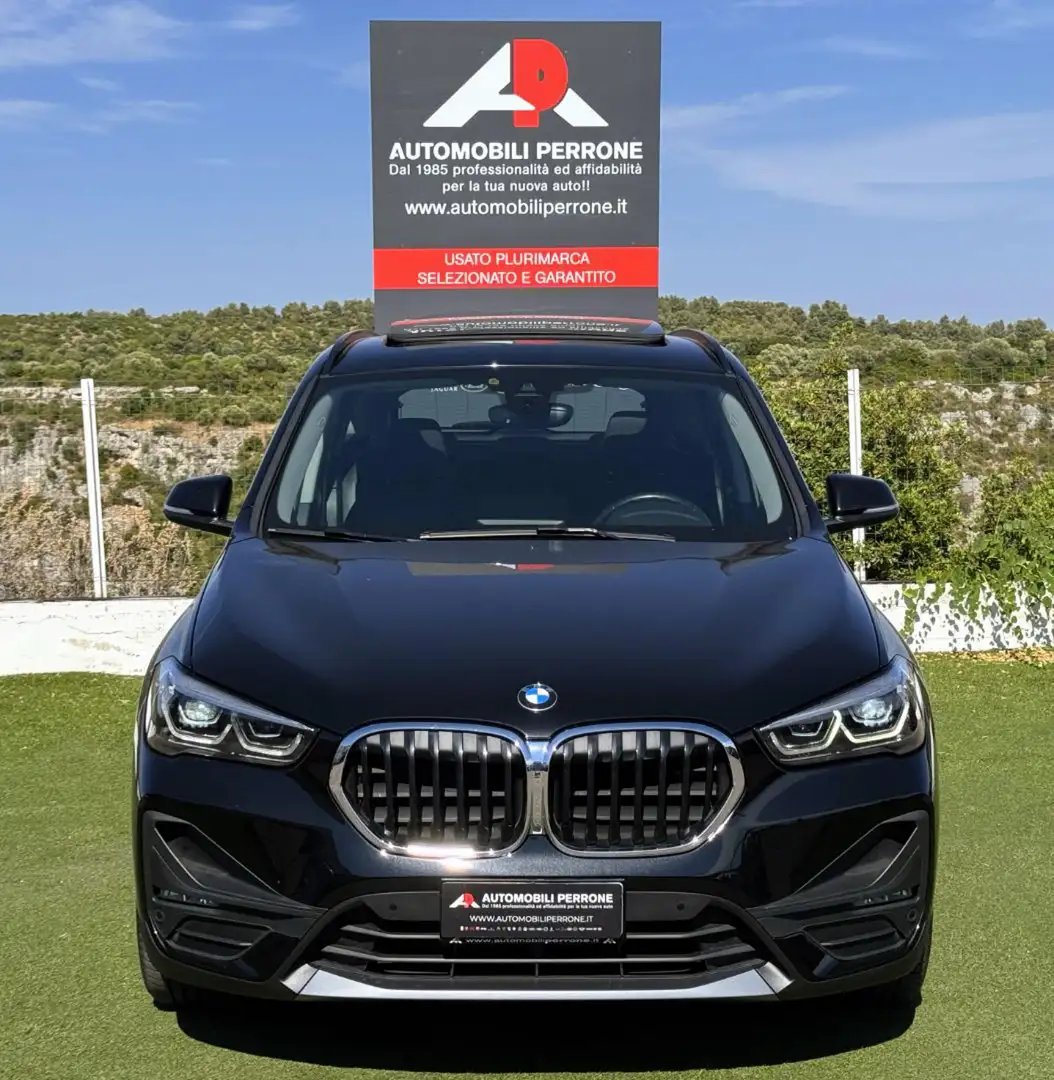 BMW X1 sDrive18d Business Advantage (Navi/Auto/LED) Nero - 2