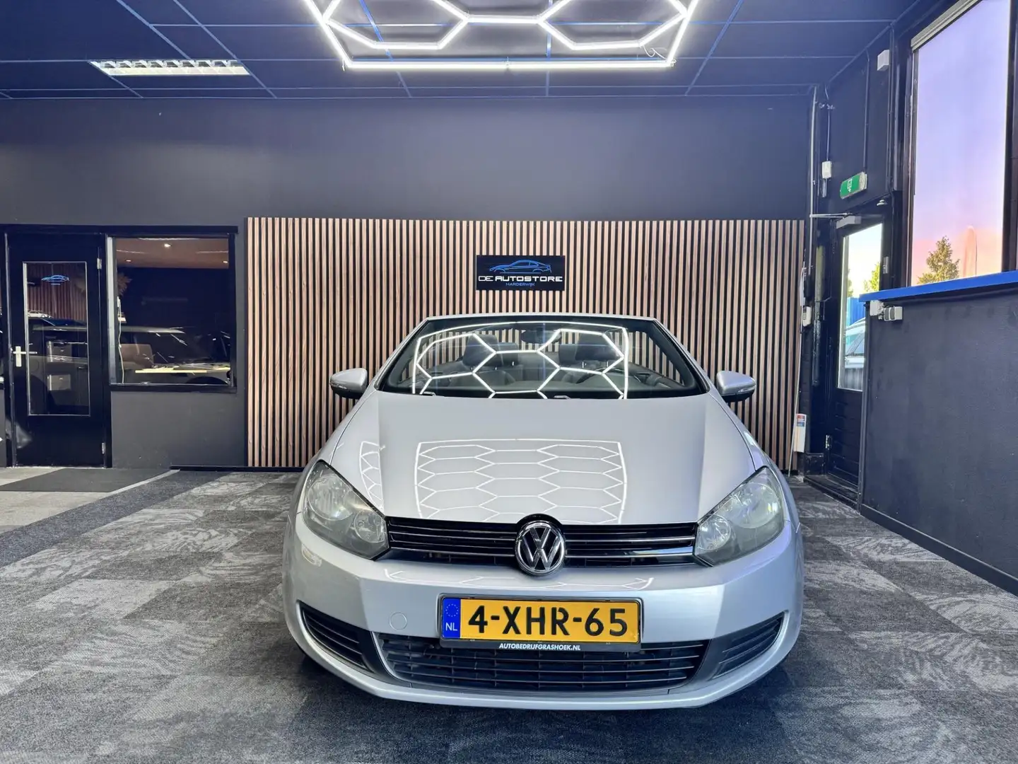Volkswagen Golf Cabriolet 1.6 TDI Bluemotion 152000km!! Airco navi Cruise le Grijs - 2