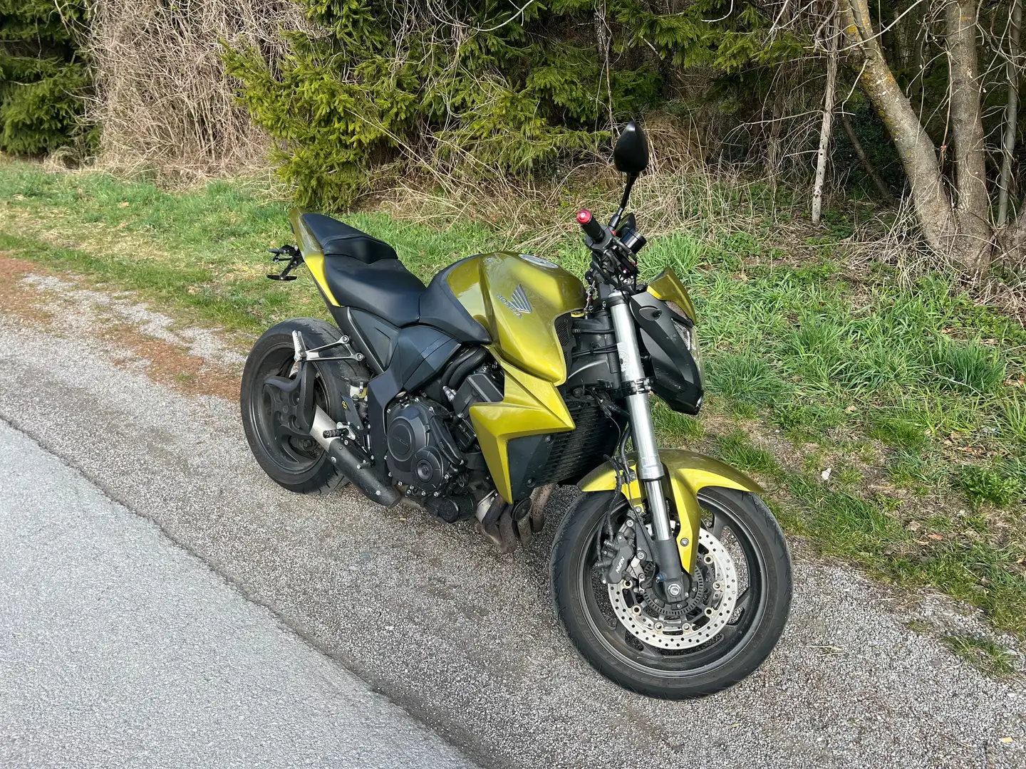 Honda CB 1000 RA Verde - 2