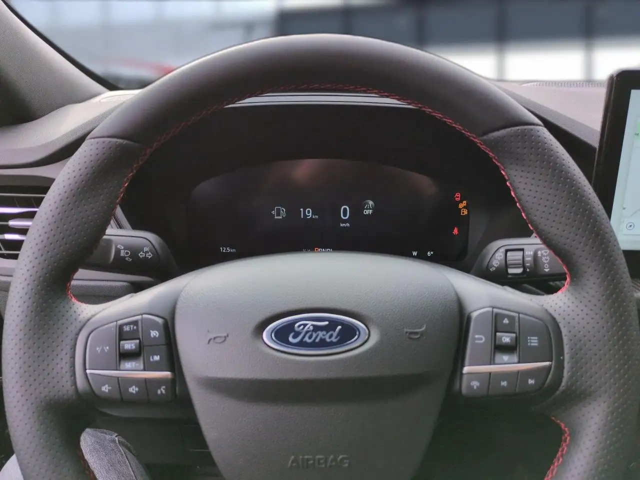Ford Kuga 2.5 Duratec FHEV ST-Line Hybrid Automatik LED 12